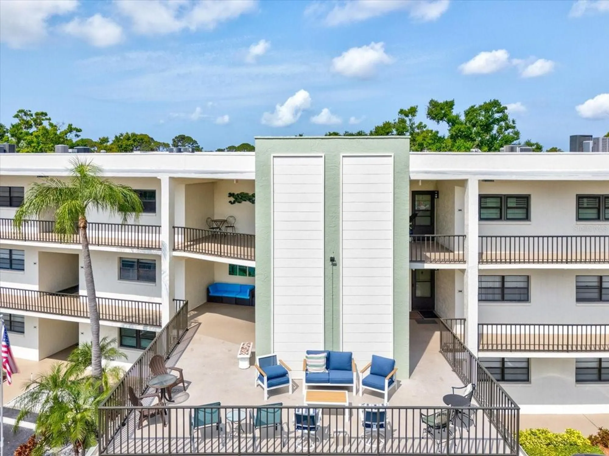 Property Slideshow image 18 of 20 | 5980 terrace park dr n unit 214, Saint Petersburg, FL, 33709