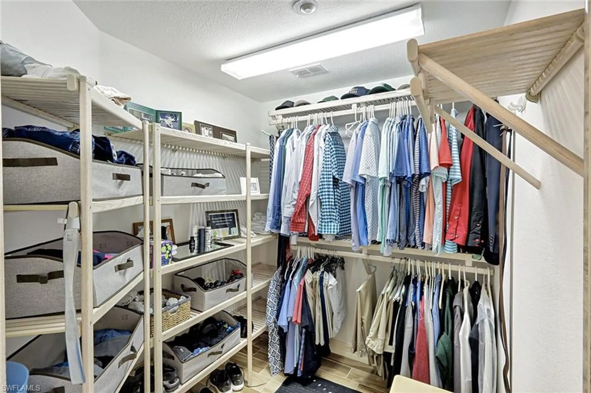 Property Slideshow image 11 of 50 | 24665 canary island ct 201, Bonita Springs, FL, 34134