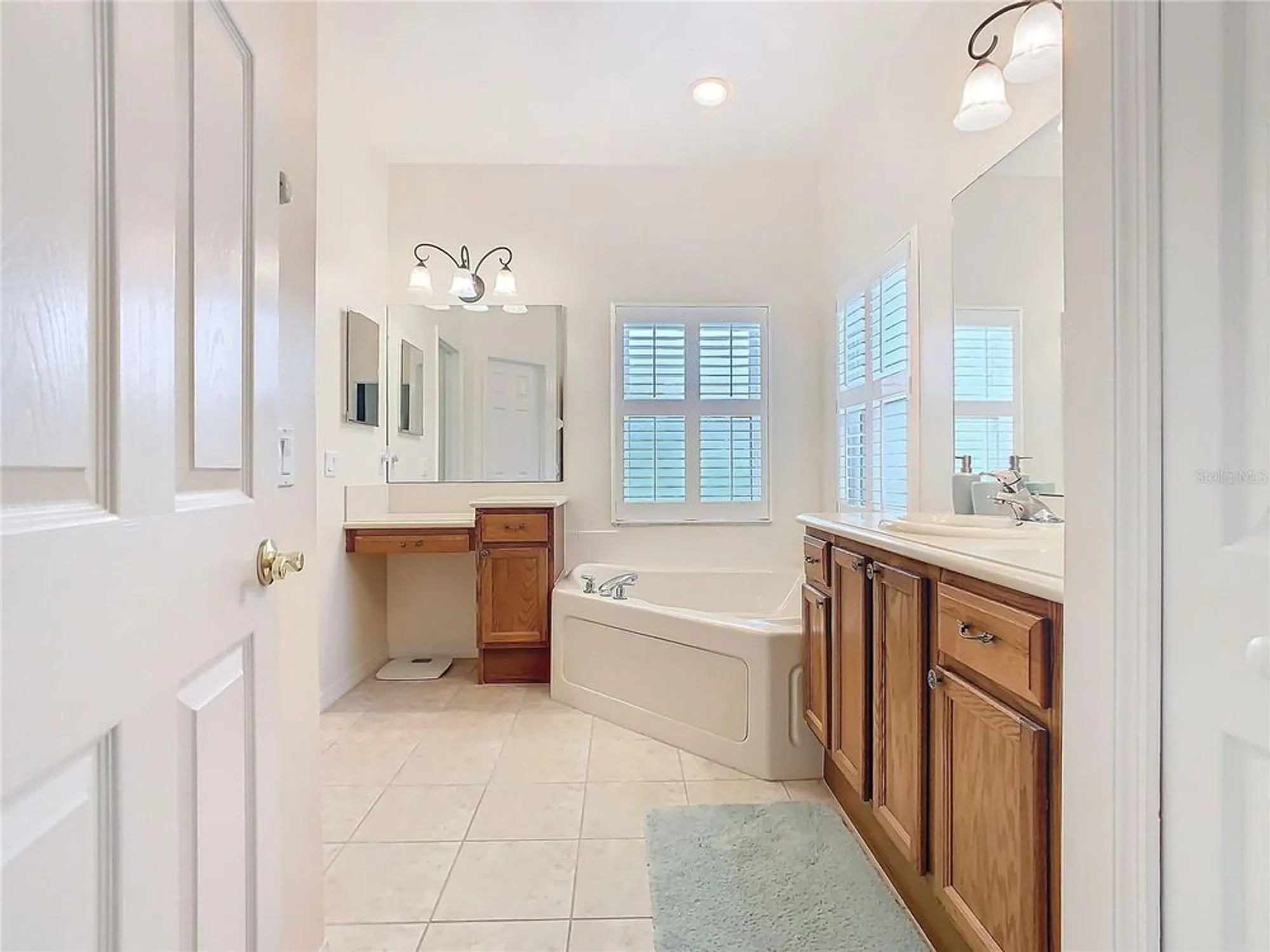 Property Slideshow image 22 of 48 | 501 heartwell dr, Poinciana, FL, 34759