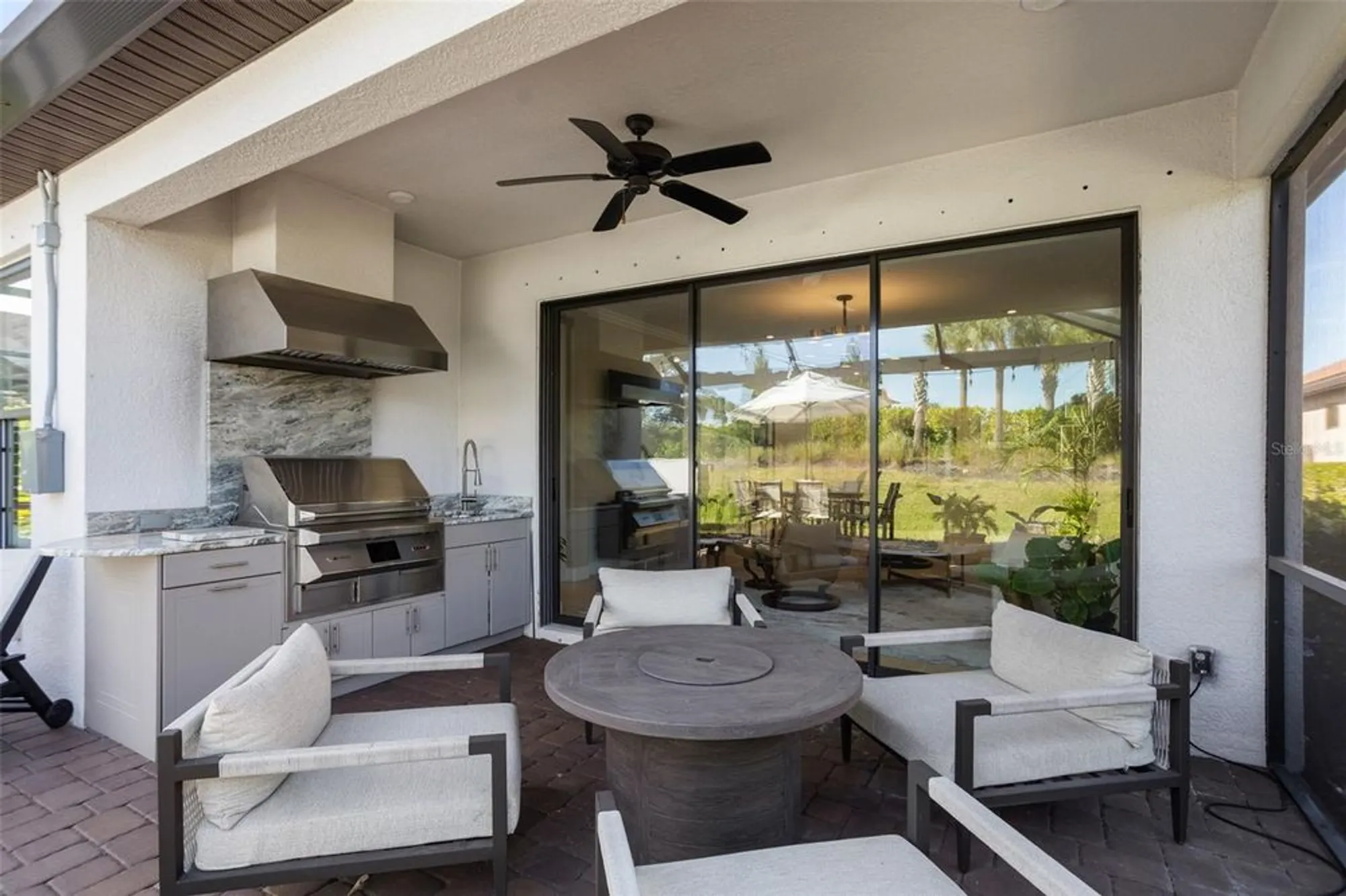 Property Slideshow image 31 of 53 | 12416 parigi way, Sarasota, FL, 34238
