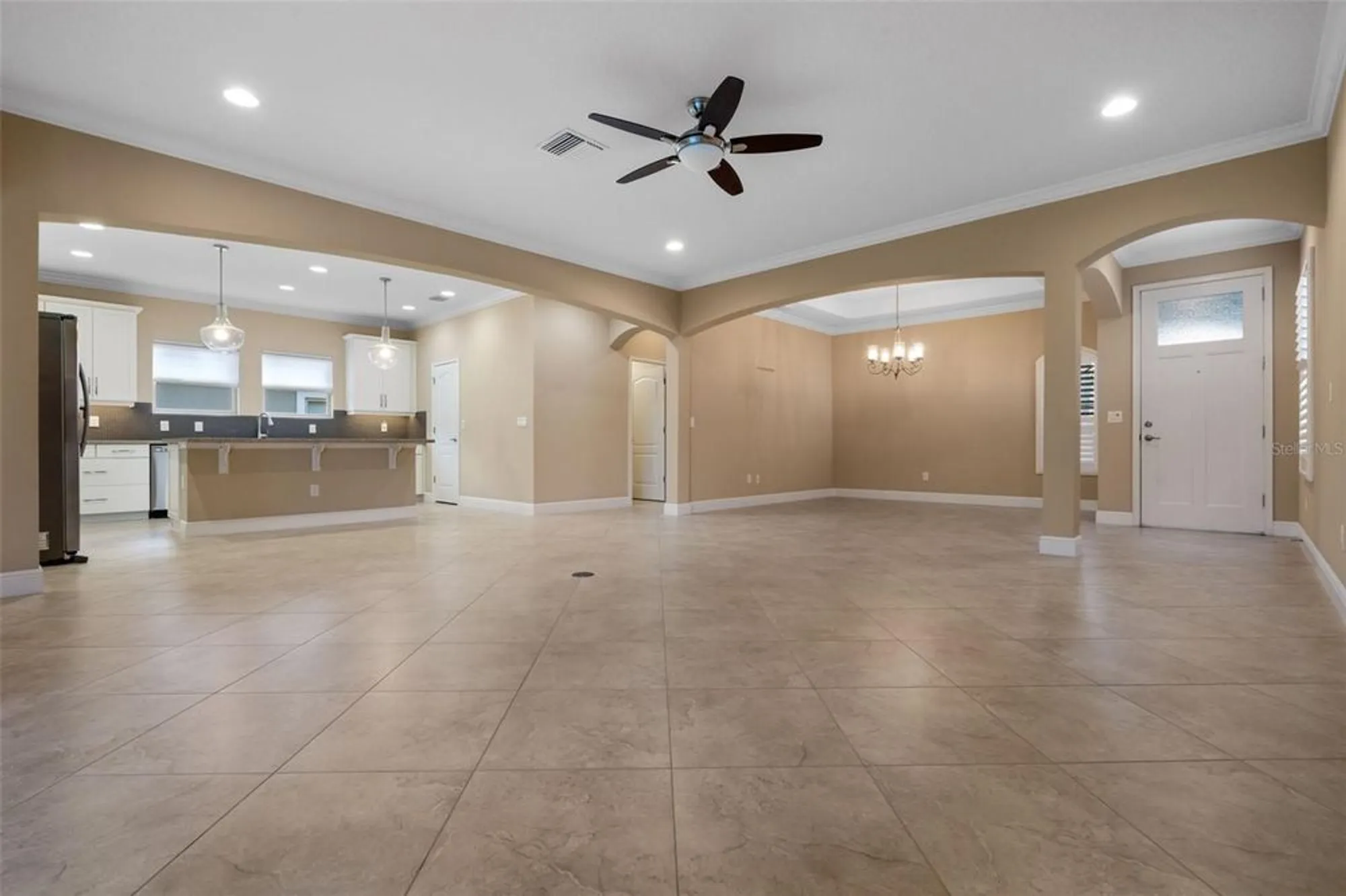 Property Slideshow image 13 of 67 | 2602 stargrass cir, Clermont, FL, 34715
