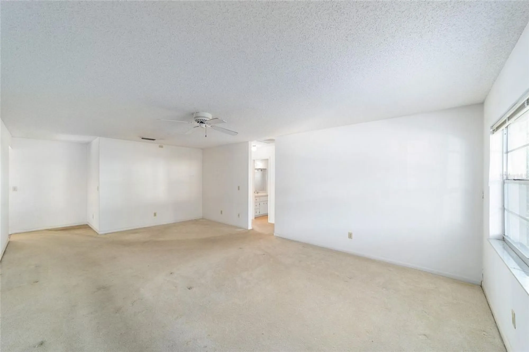 Property Slideshow image 11 of 38 | 9371 sw 82nd ter e, Ocala, FL, 34481