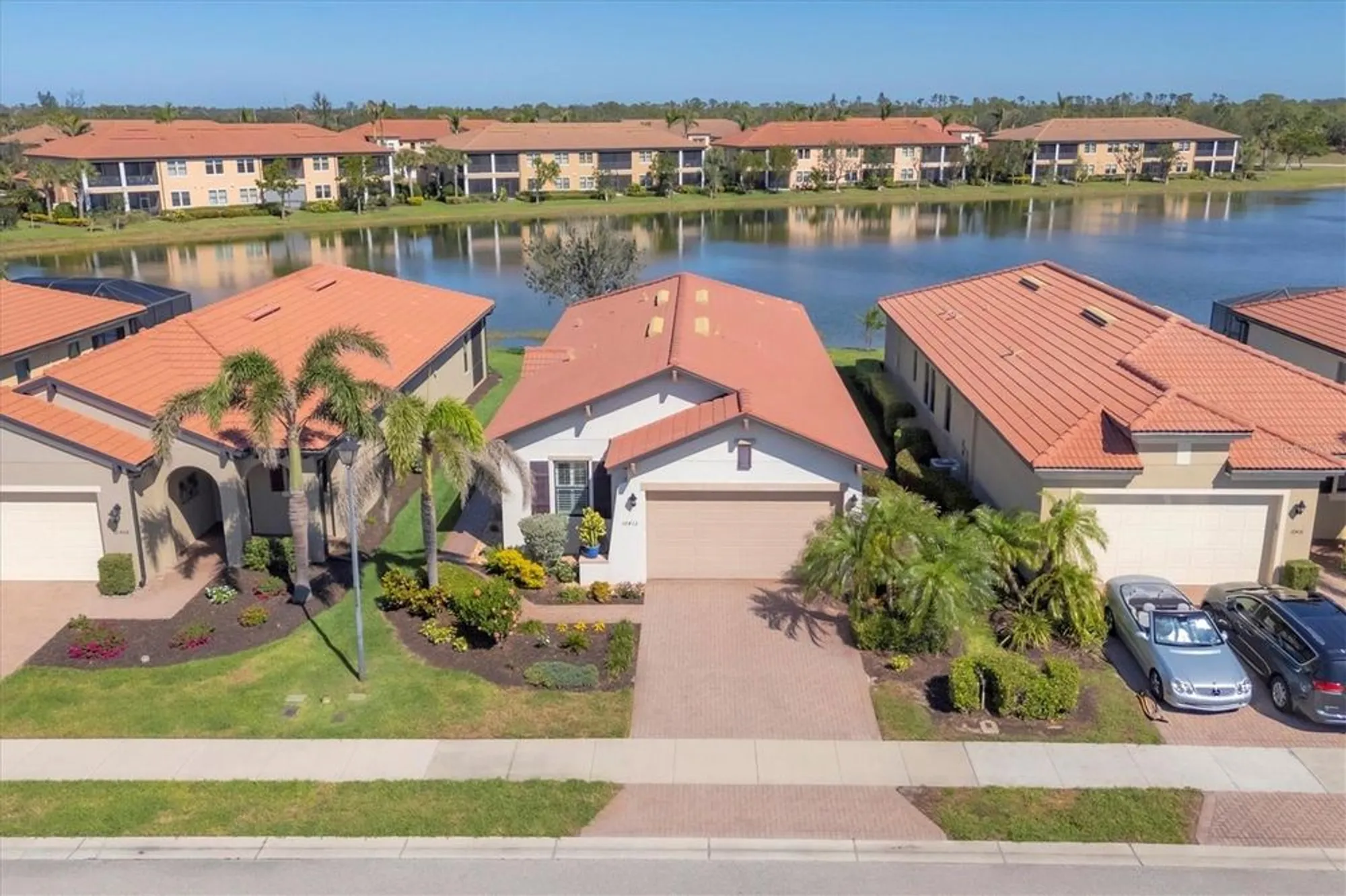 Property Slideshow image 2 of 73 | 10412 crooked creek dr, Venice, FL, 34293