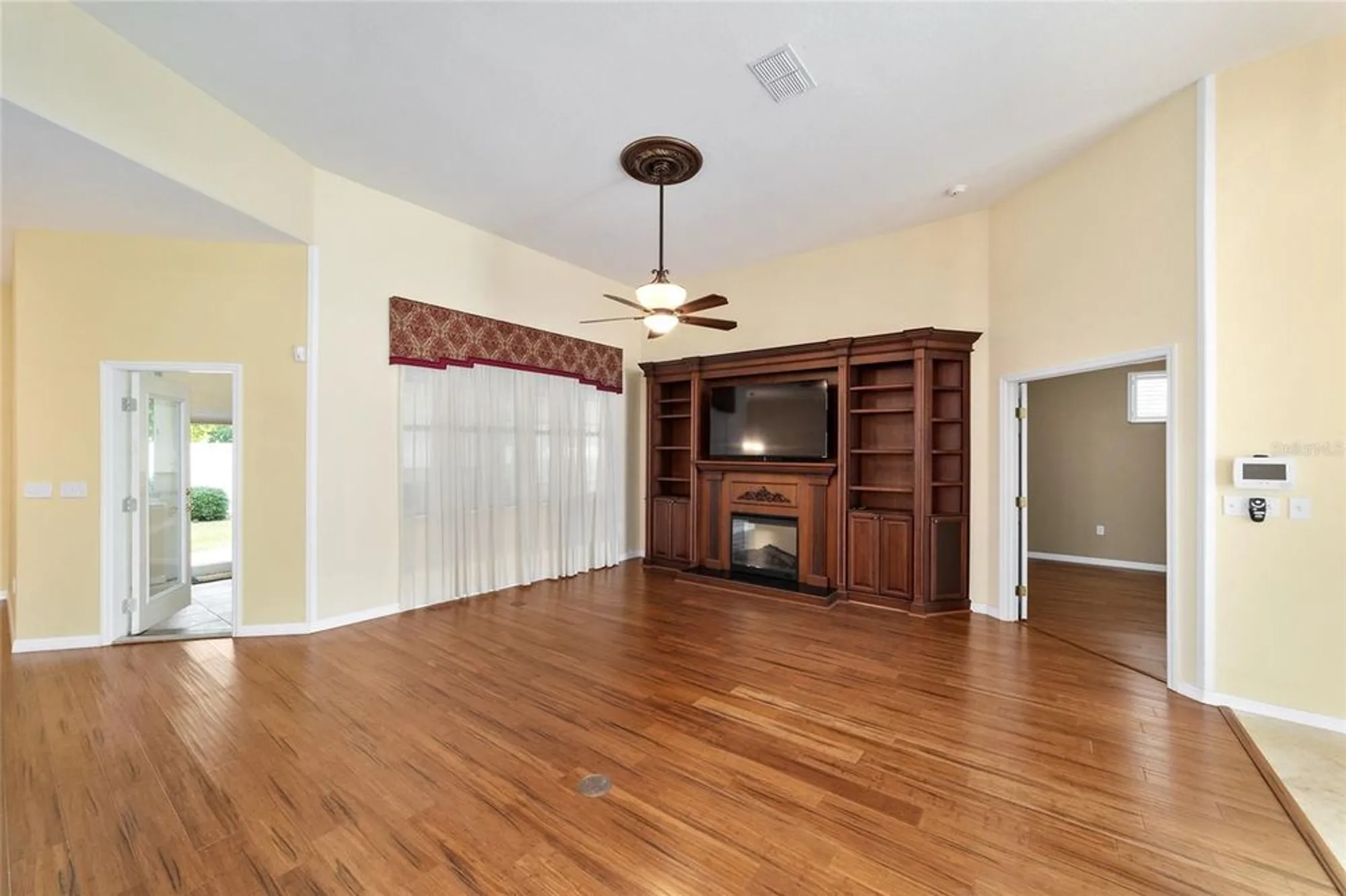 Property Slideshow image 12 of 49 | 11017 sw 71st cir, Ocala, FL, 34476