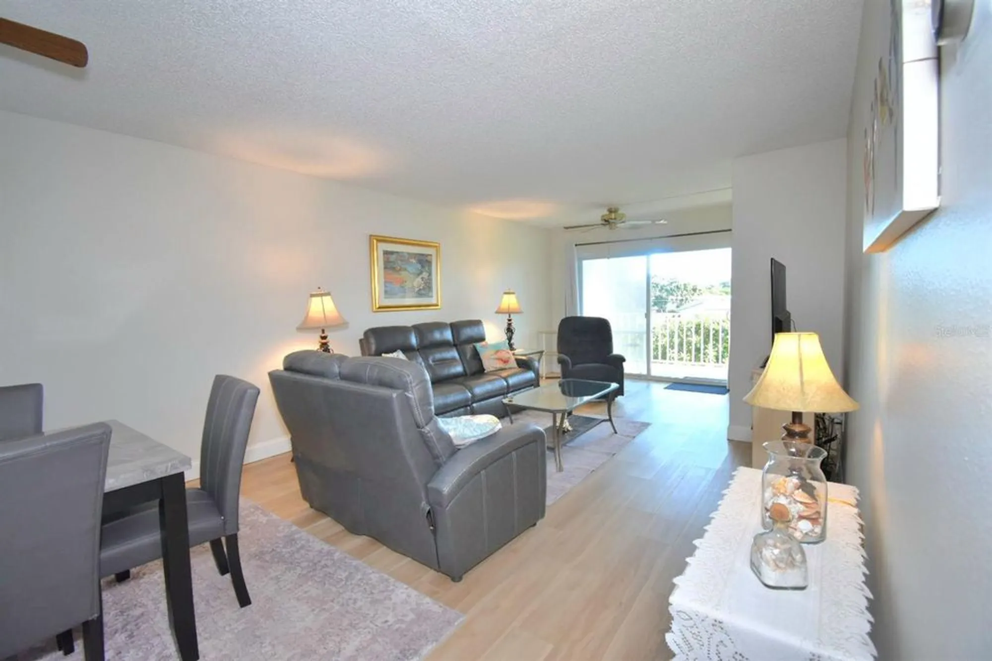 Property Slideshow image 10 of 25 | 970 virginia st apt 308, Dunedin, FL, 34698