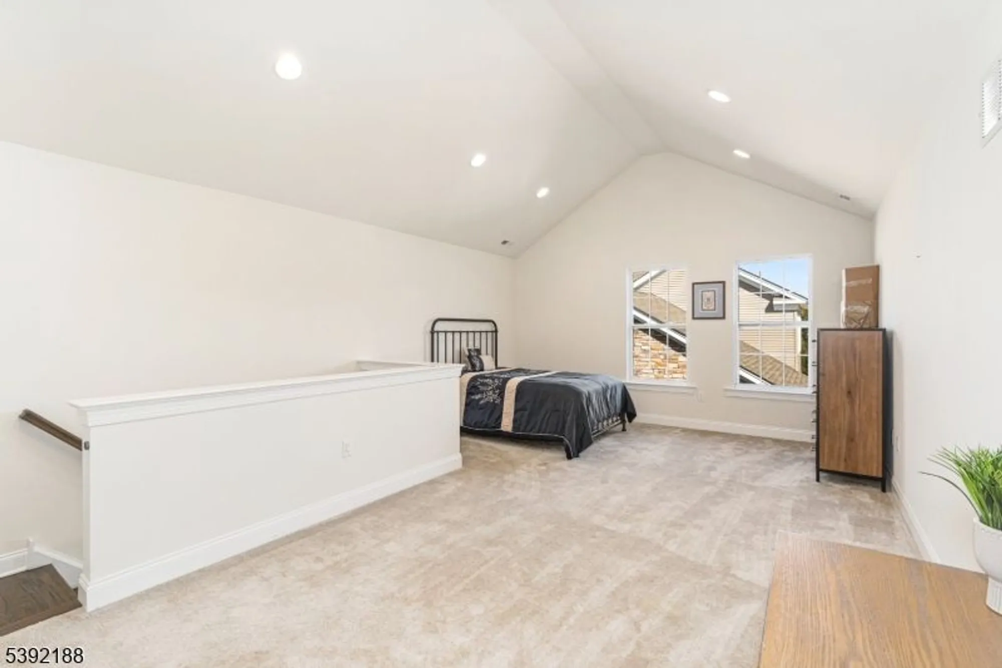 Property Slideshow image 22 of 27 | 9 van cleef dr, Whitehouse Station, NJ, 08889