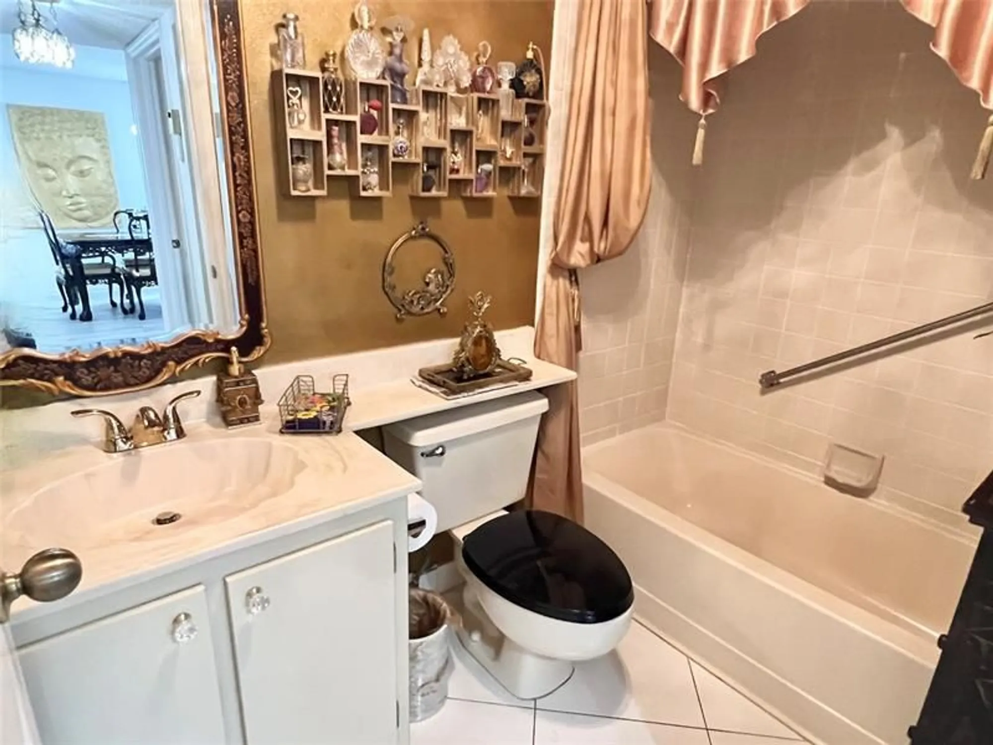 Property Slideshow image 18 of 21 | 10842 w clairmont cir # 310, Tamarac, FL, 33321