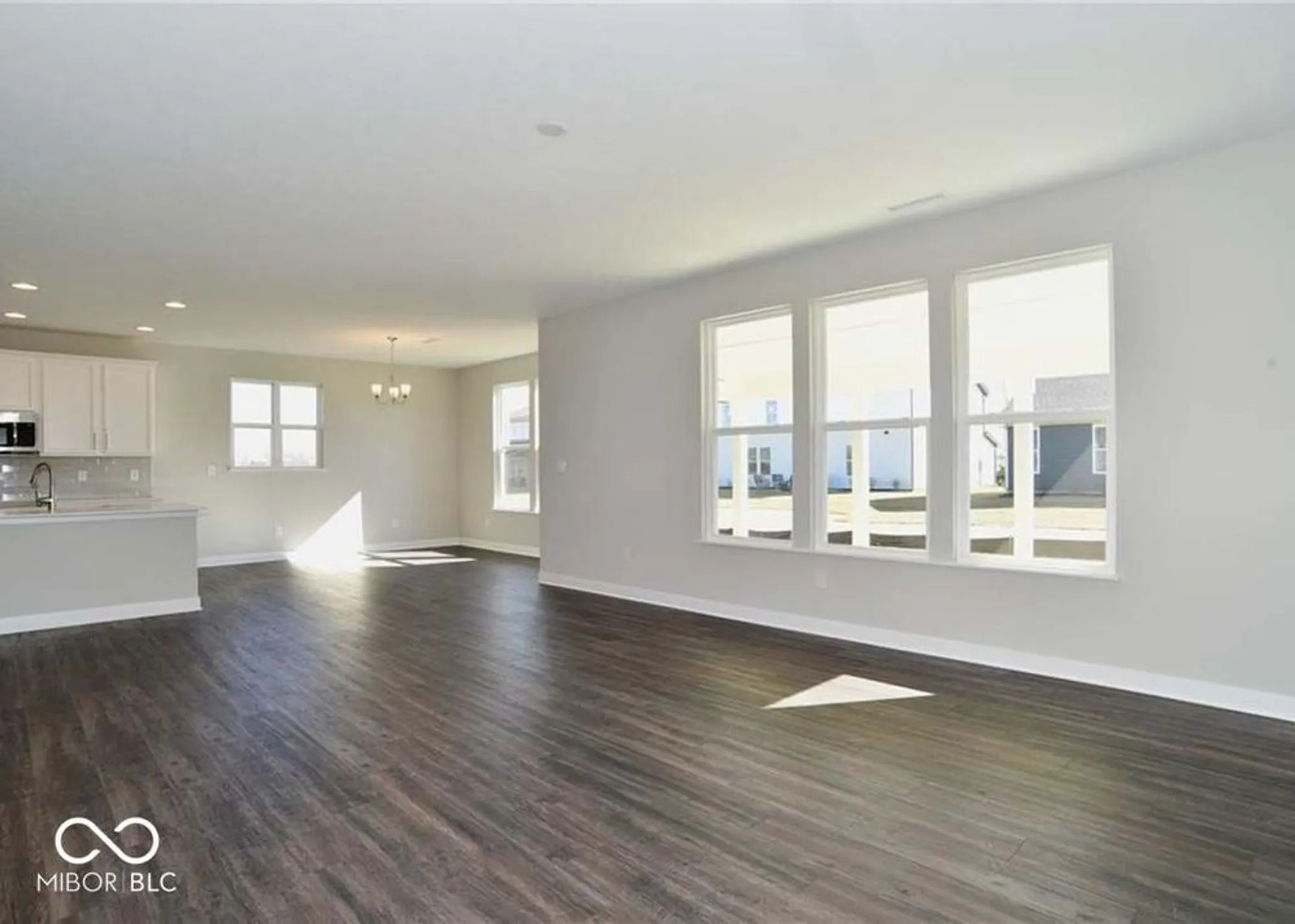 Property Slideshow image 28 of 70 | 3691 gilmore pl, Bargersville, IN, 46106