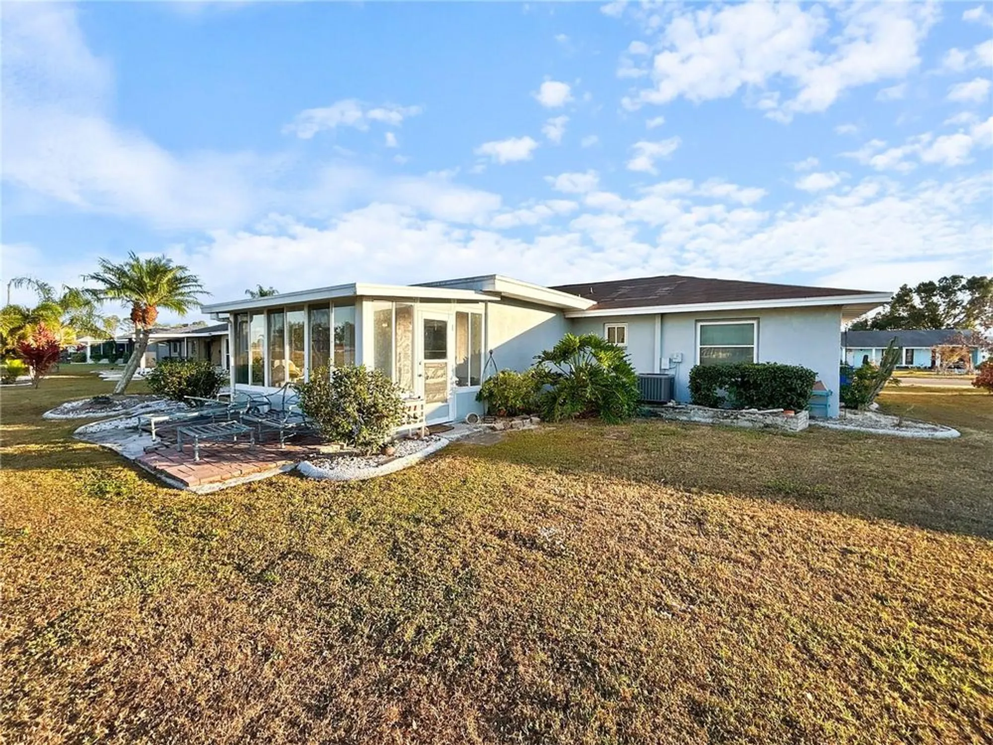 Property Slideshow image 3 of 24 | 703 ojai ave, Sun City Center, FL, 33573