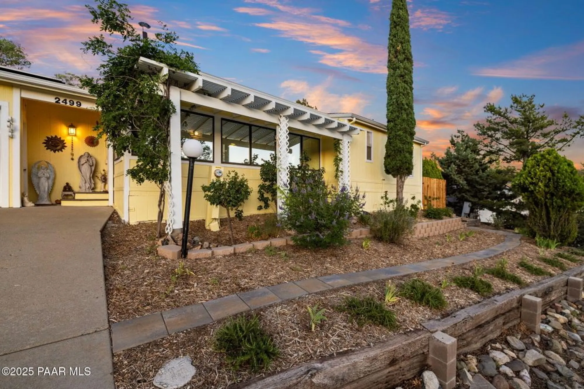 Property Slideshow image 13 of 35 | 2499 hilltop rd, Prescott, AZ, 86301