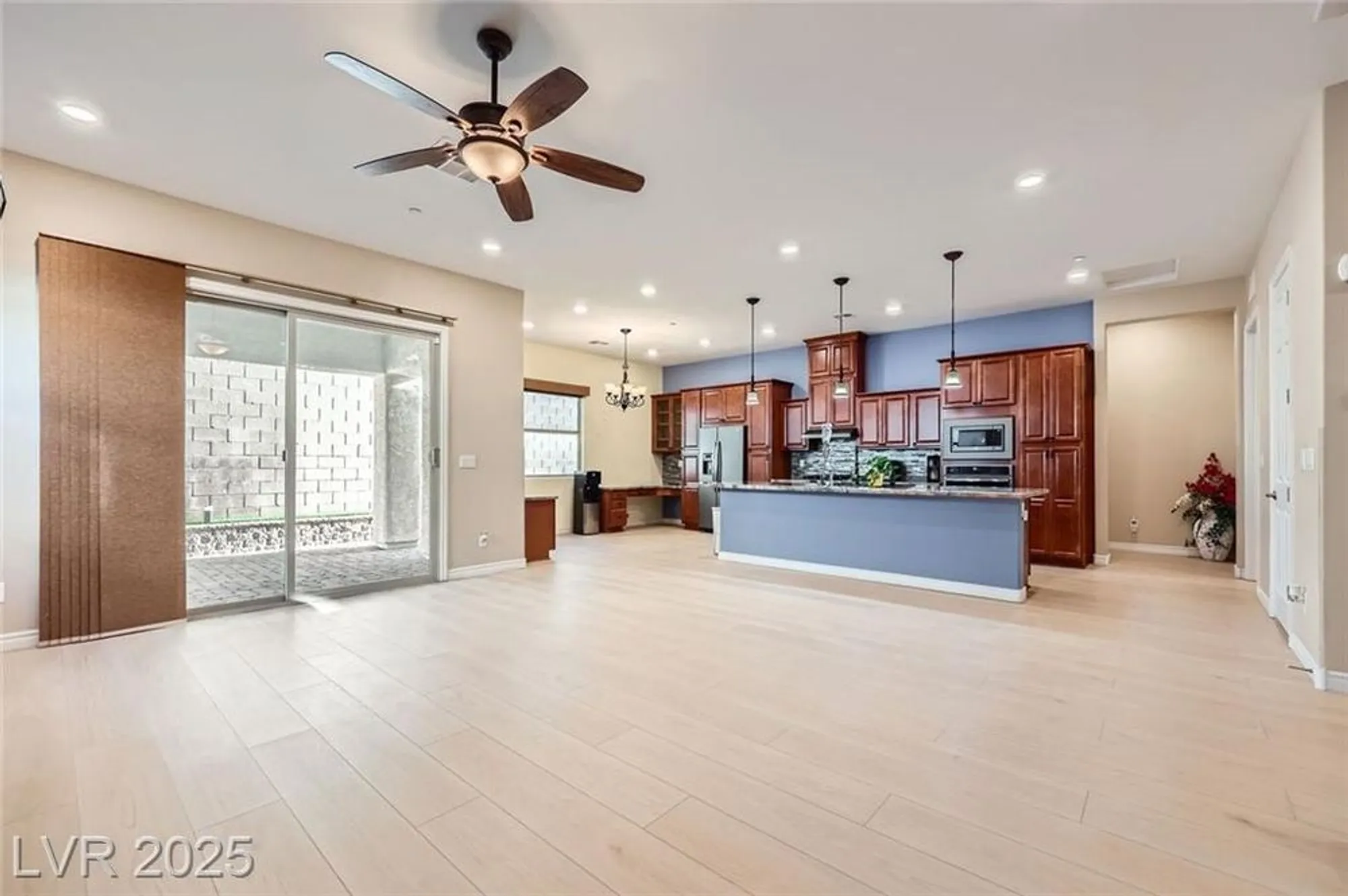 Property Slideshow image 7 of 40 | 429 open hill ave, Henderson, NV, 89011