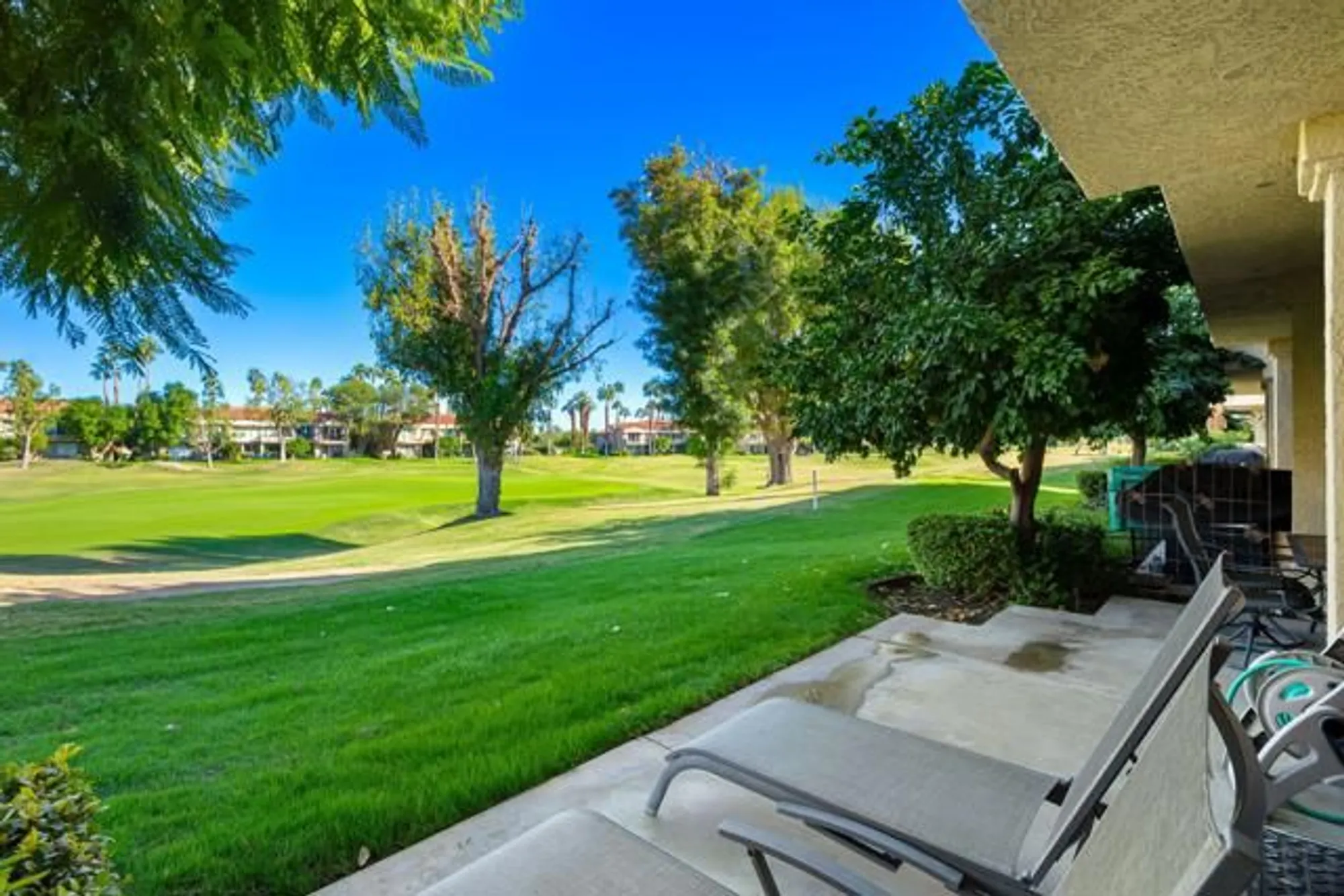 Property Slideshow image 21 of 50 | 55406 laurel vly, La Quinta, CA, 92253