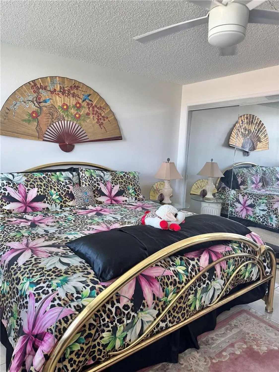 Property Slideshow image 13 of 22 | 7465 bay island dr 312, South Pasadena, FL, 33707