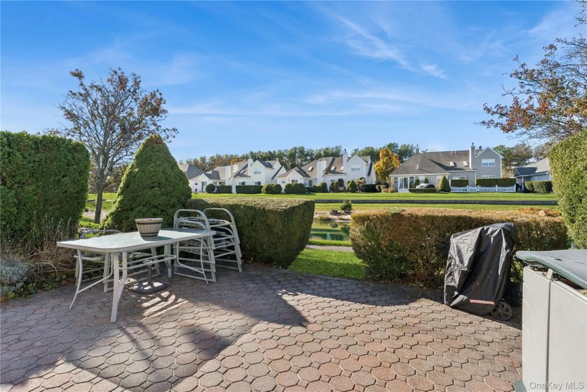 Property Slideshow image 22 of 26 | 53 goose neck ln, Riverhead, NY, 11901