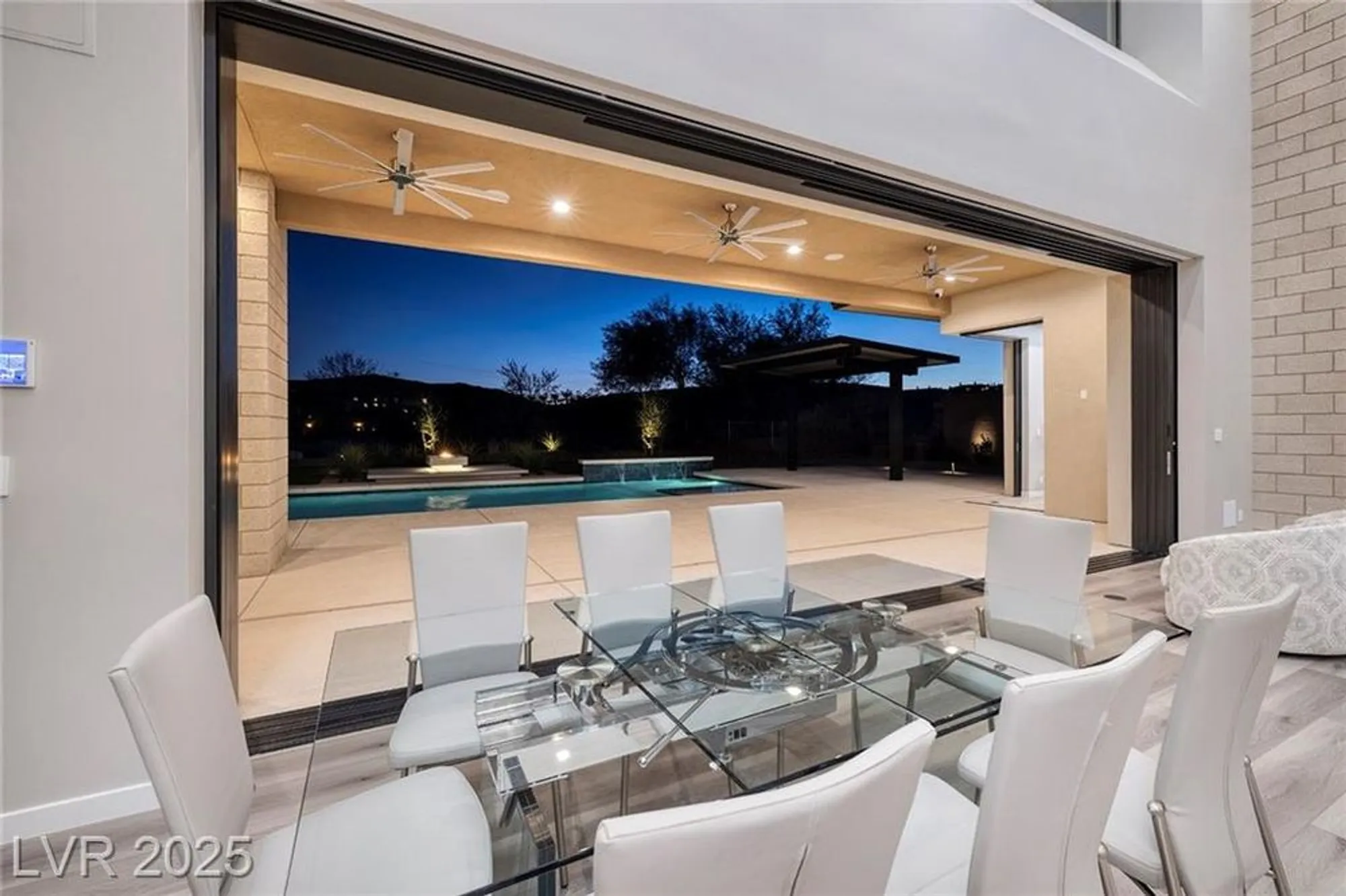 Property Slideshow image 20 of 65 | 37 reflection shores ln, Henderson, NV, 89011
