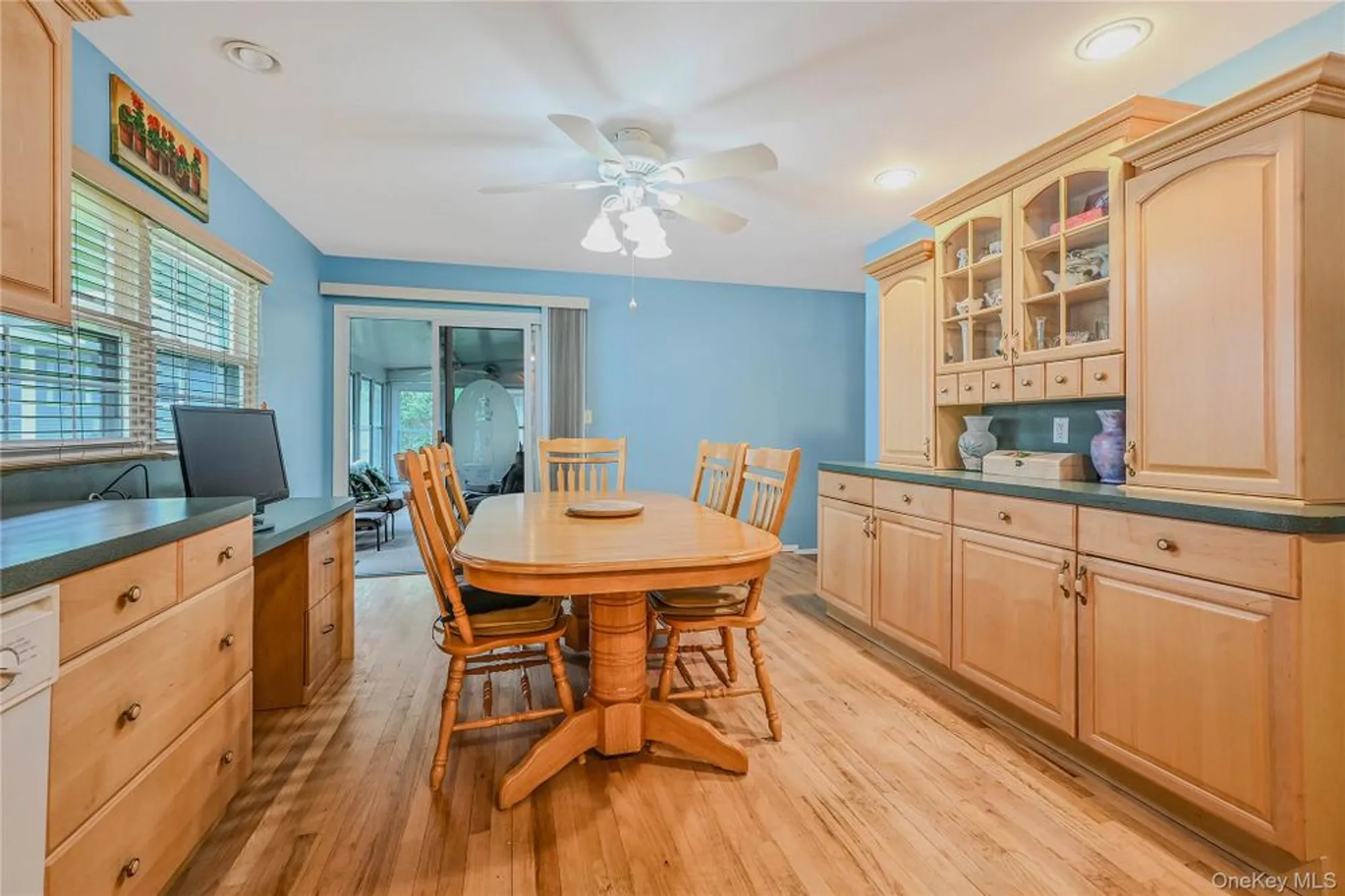 Property Slideshow image 6 of 29 | 151 laurance ln, Ridge, NY, 11961
