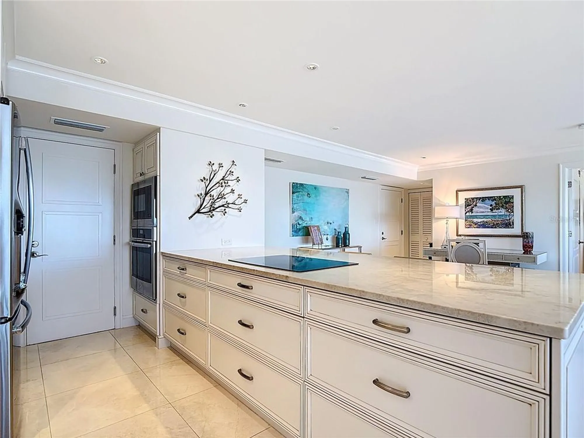 Property Slideshow image 17 of 54 | 3430 gulf shore blvd 3b, Naples, FL, 34103