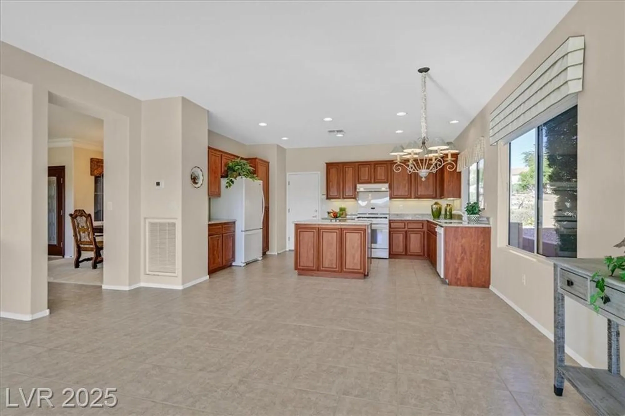 Property Slideshow image 17 of 63 | 1749 warrington dr, Henderson, NV, 89052
