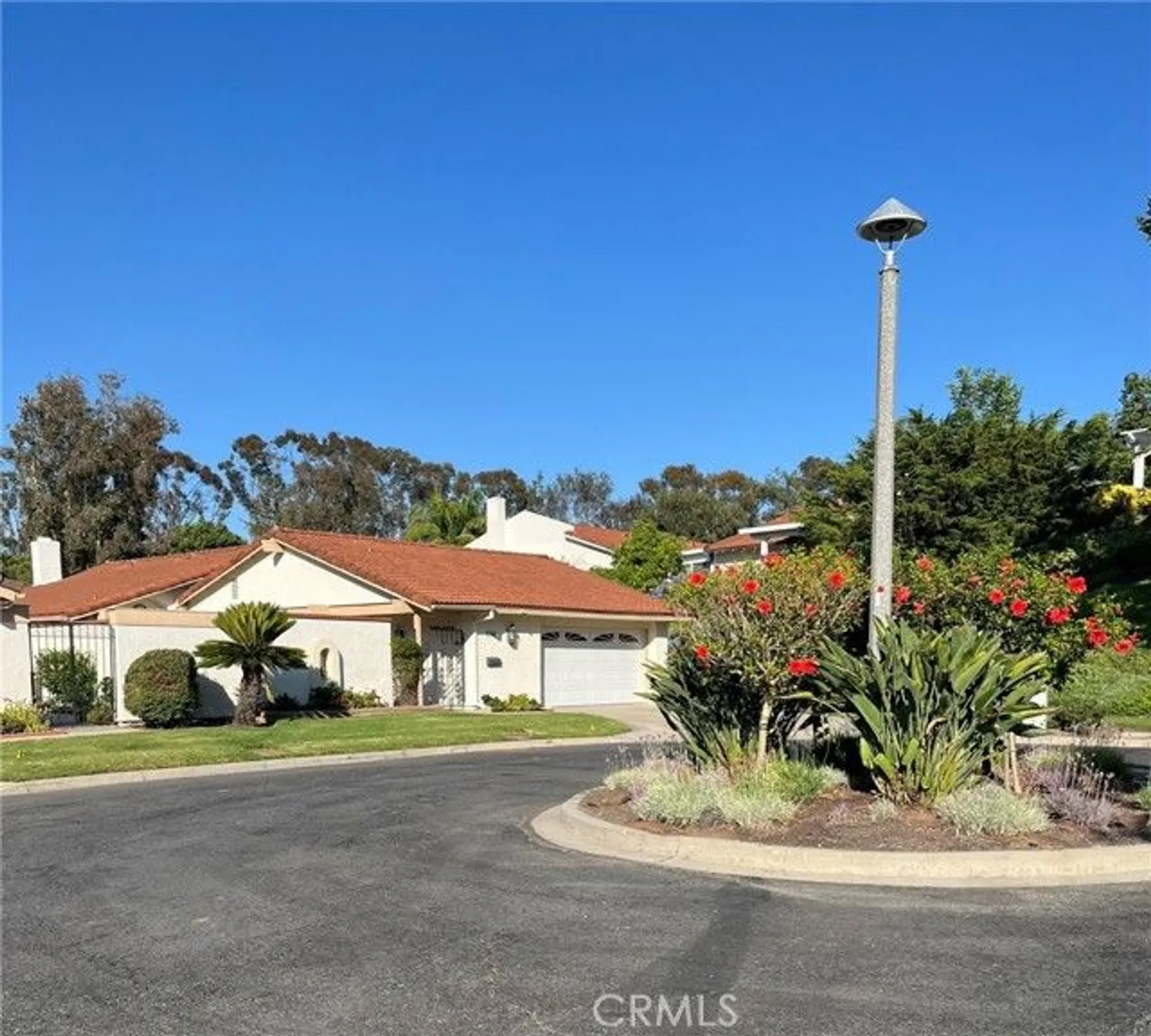 Property Slideshow image 2 of 20 | 5149 miembro, Laguna Woods, CA, 92637