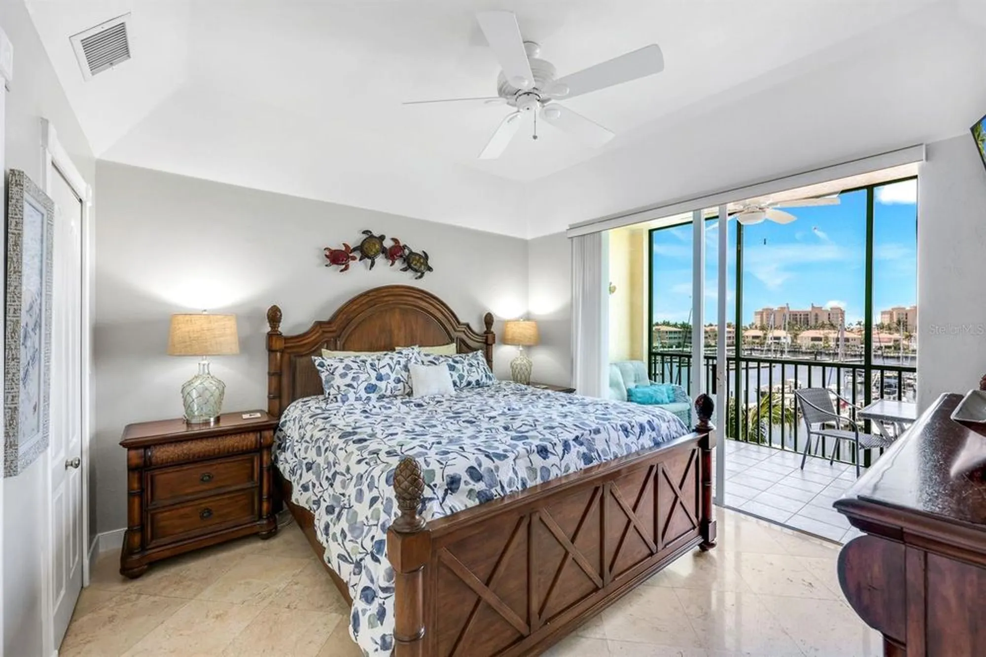 Property Slideshow image 15 of 40 | 2090 matecumbe key rd 1404, Punta Gorda, FL, 33955