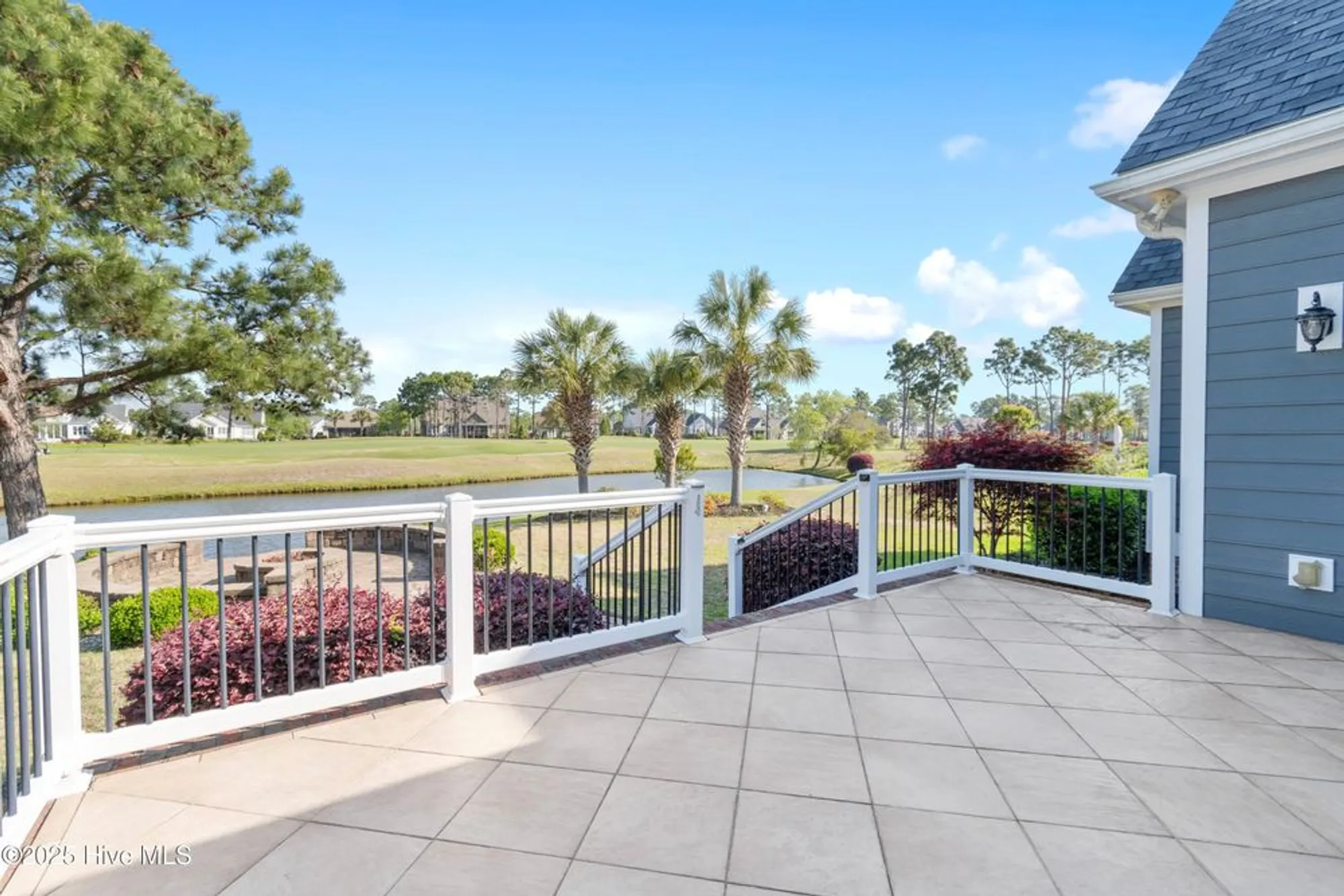 Property Slideshow image 26 of 52 | 3675 w medinah ave, Southport, NC, 28461