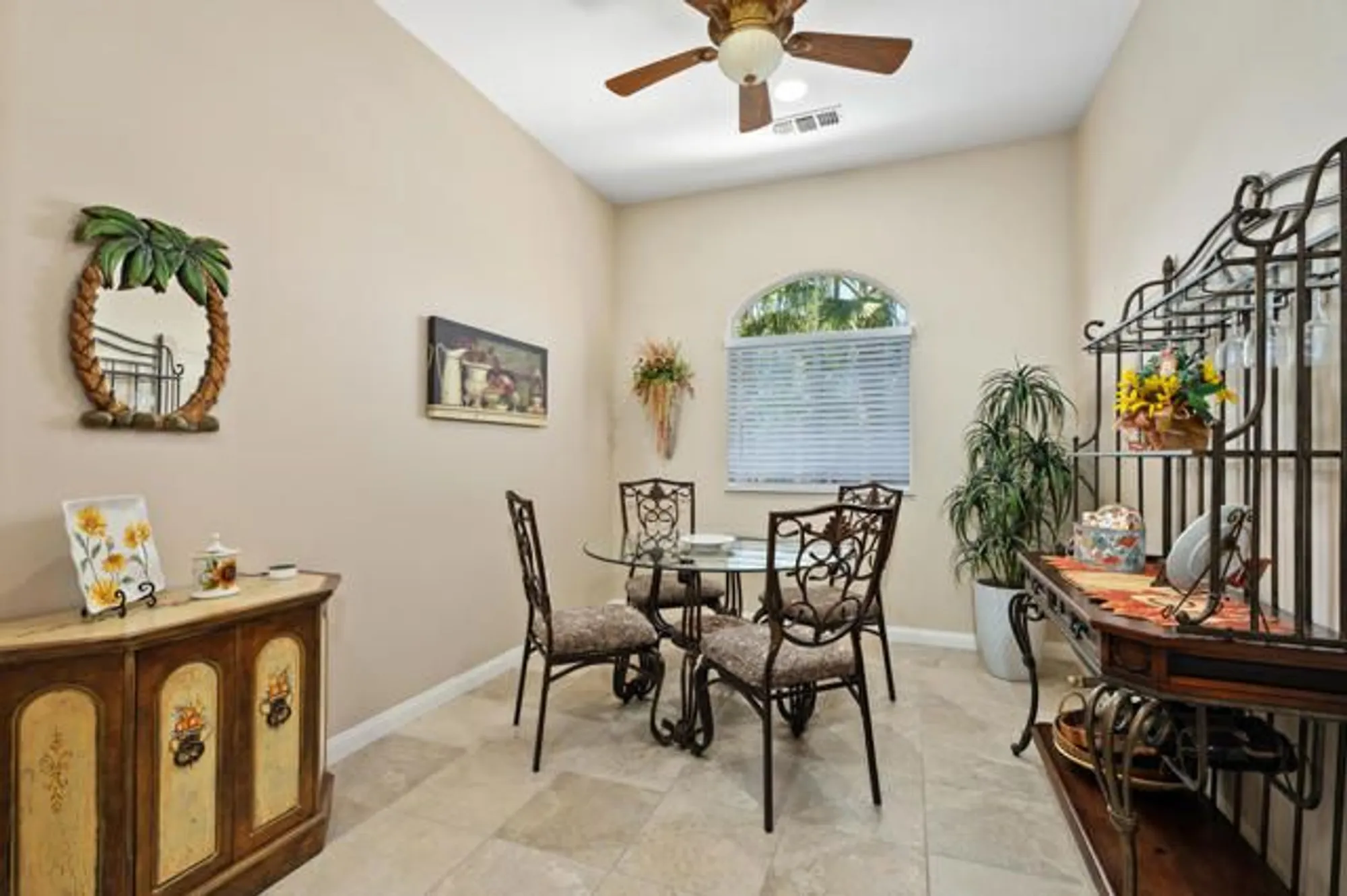 Property Slideshow image 13 of 61 | 80775 camino santa paula, Indio, CA, 92203