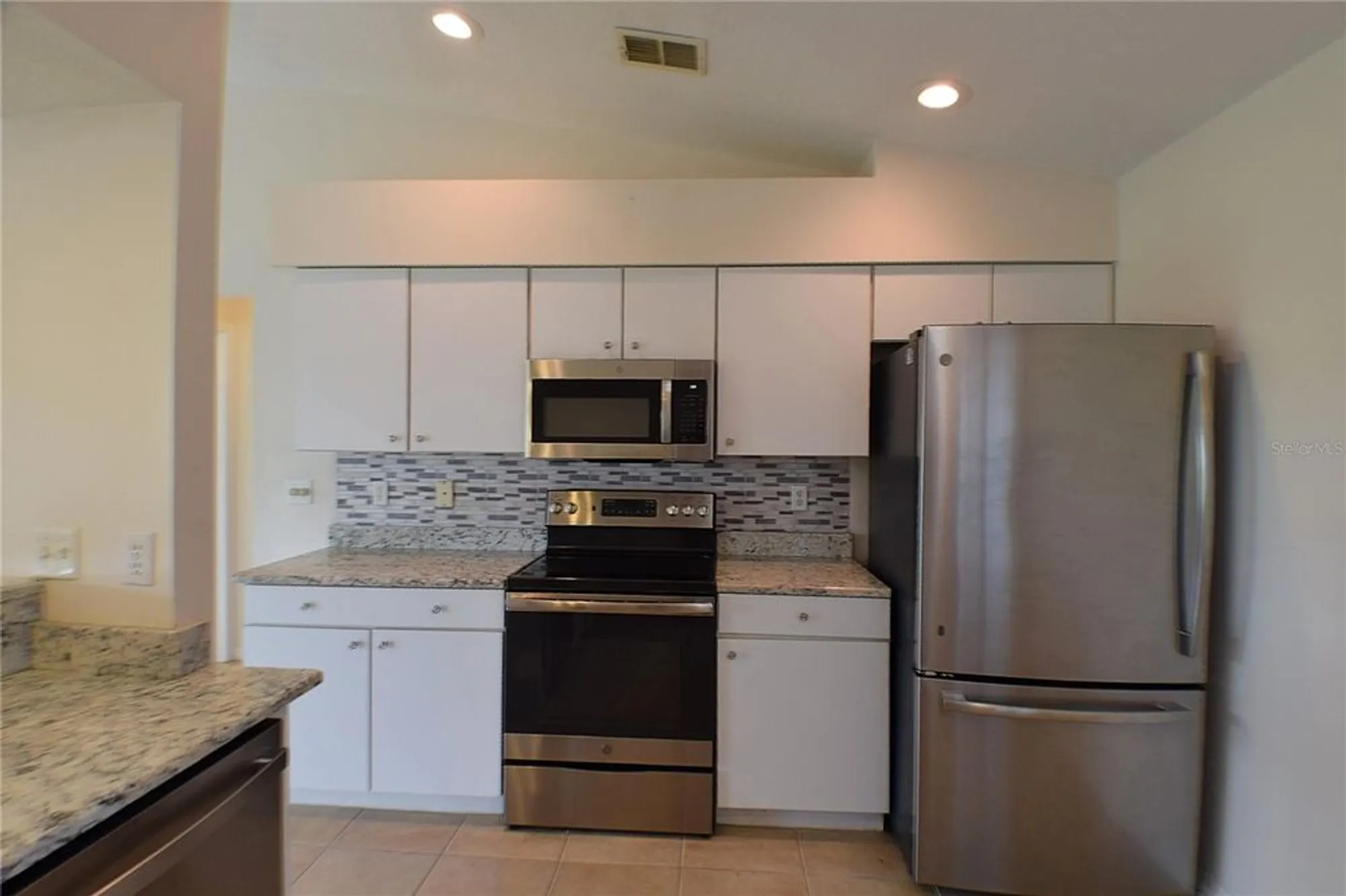 Property Slideshow image 16 of 36 | 11247 corey pavin ln, San Antonio, FL, 33576