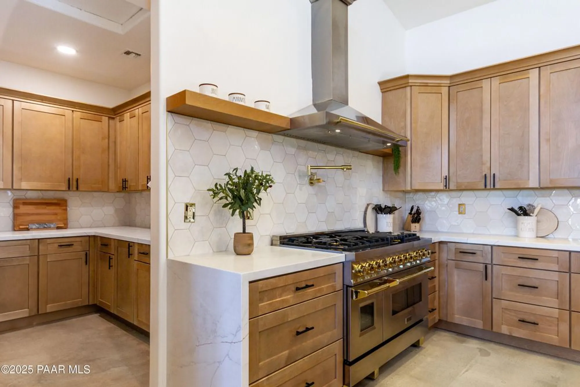 Property Slideshow image 8 of 33 | 5740 w johnny mullins dr, Prescott, AZ, 86305