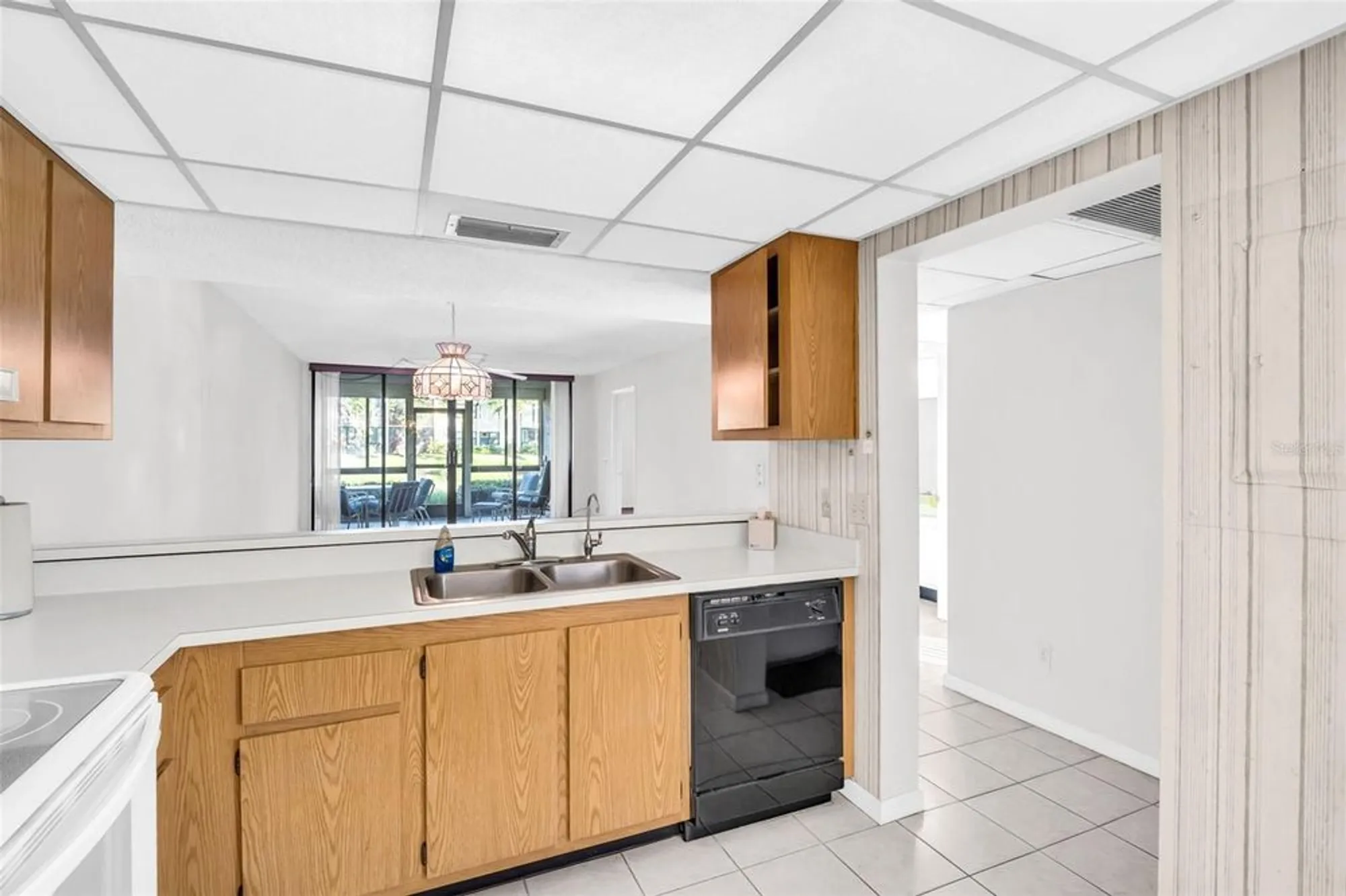 Property Slideshow image 7 of 37 | 11945 143rd st 7121, Largo, FL, 33774
