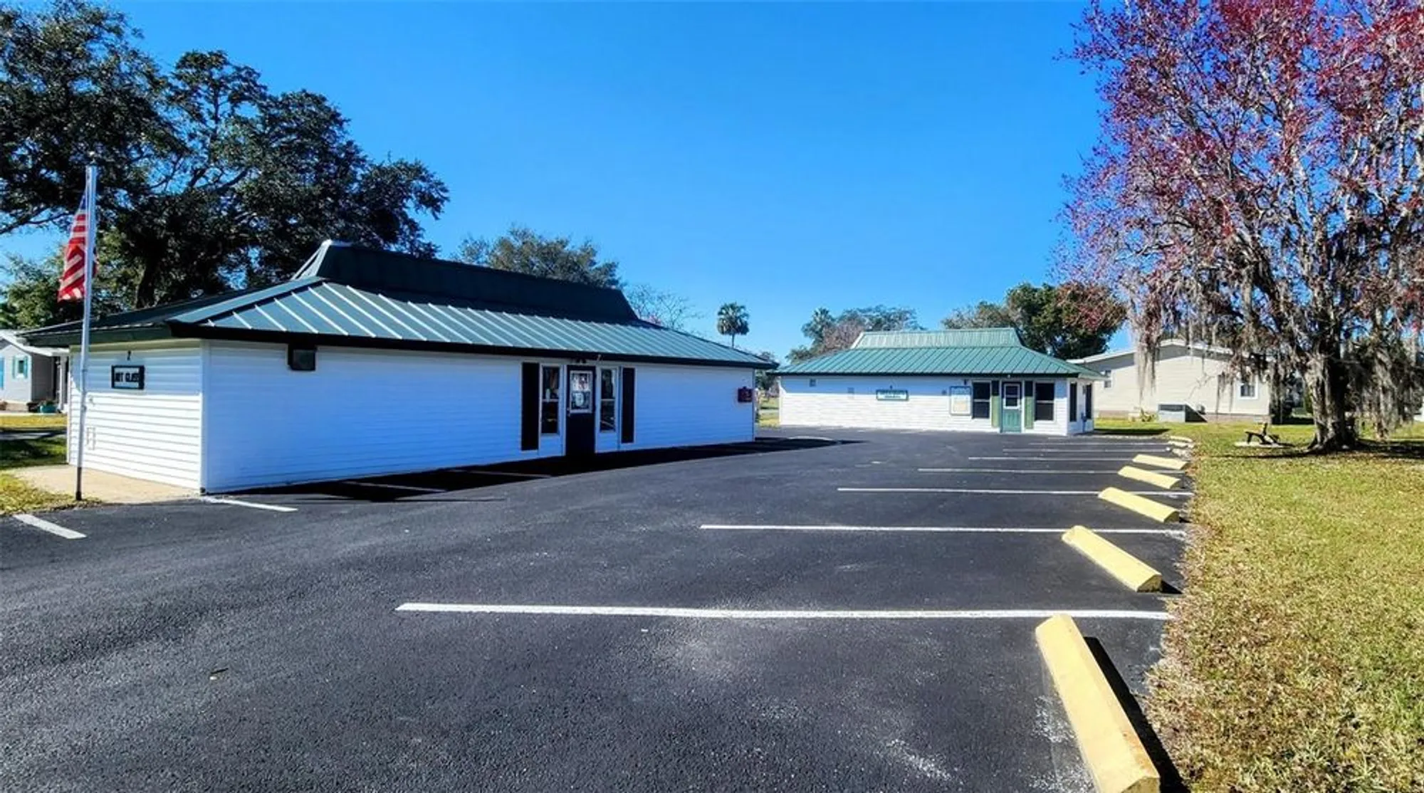 Property Slideshow image 22 of 27 | 600 oak blvd, Wildwood, FL, 34785