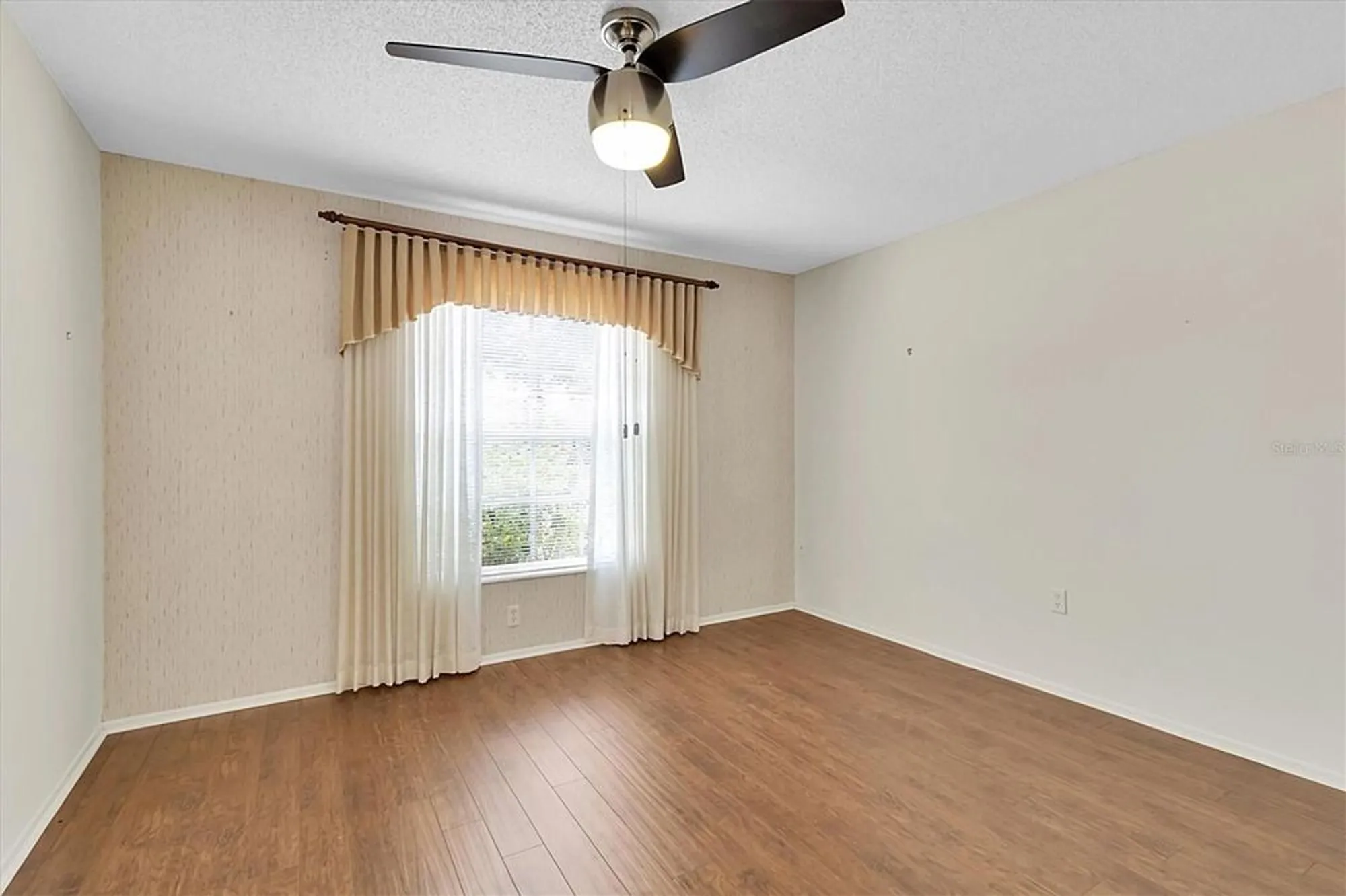 Property Slideshow image 25 of 60 | 9433 stonewall ln, New Port Richey, FL, 34655