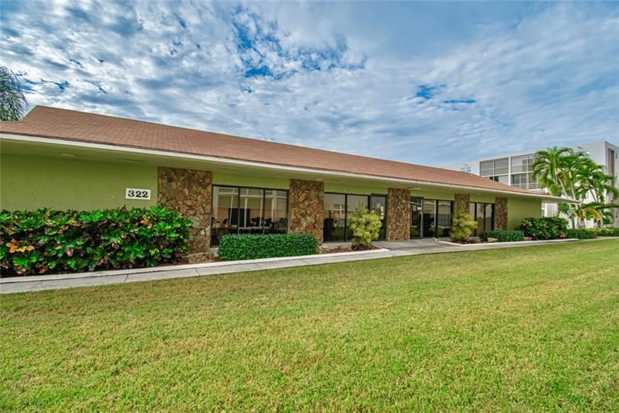 Property Slideshow image 41 of 51 | 1024 se 4th ave apt 102, Dania Beach, FL, 33004