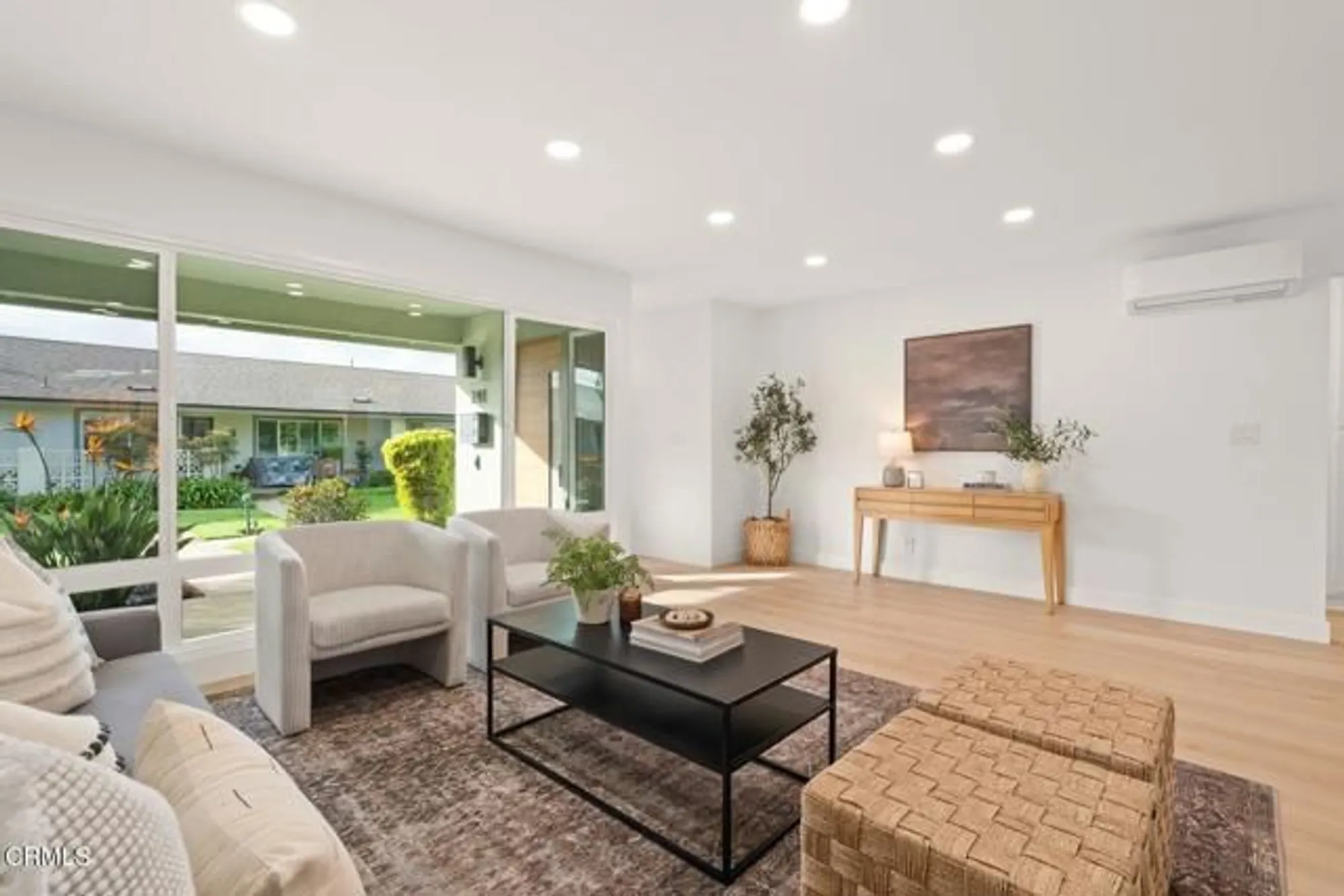 Property Slideshow image 11 of 37 | 241 e fiesta grn, Port Hueneme, CA, 93041