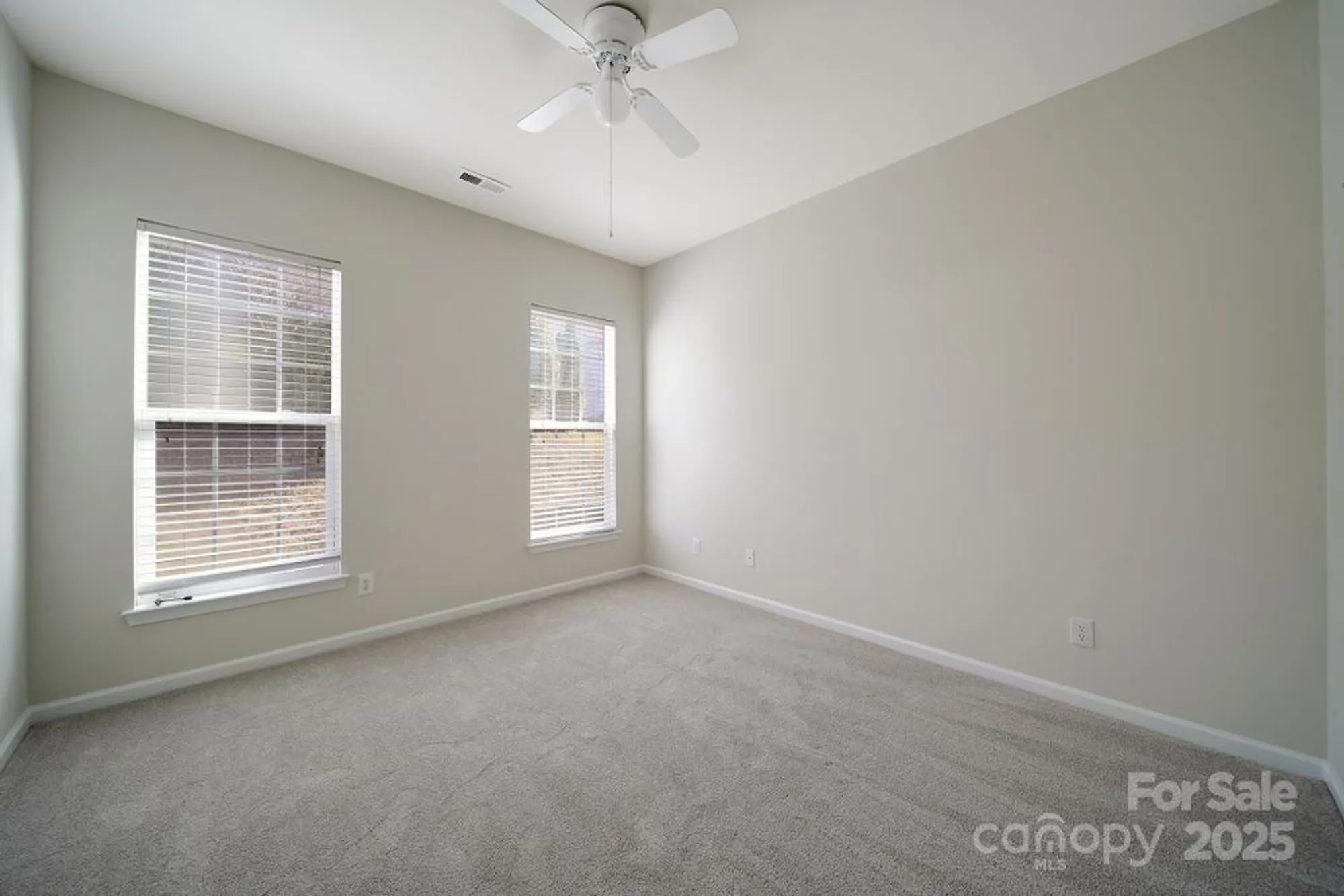 Property Slideshow image 28 of 48 | 10411 bethpage dr, Fort Mill, SC, 29707