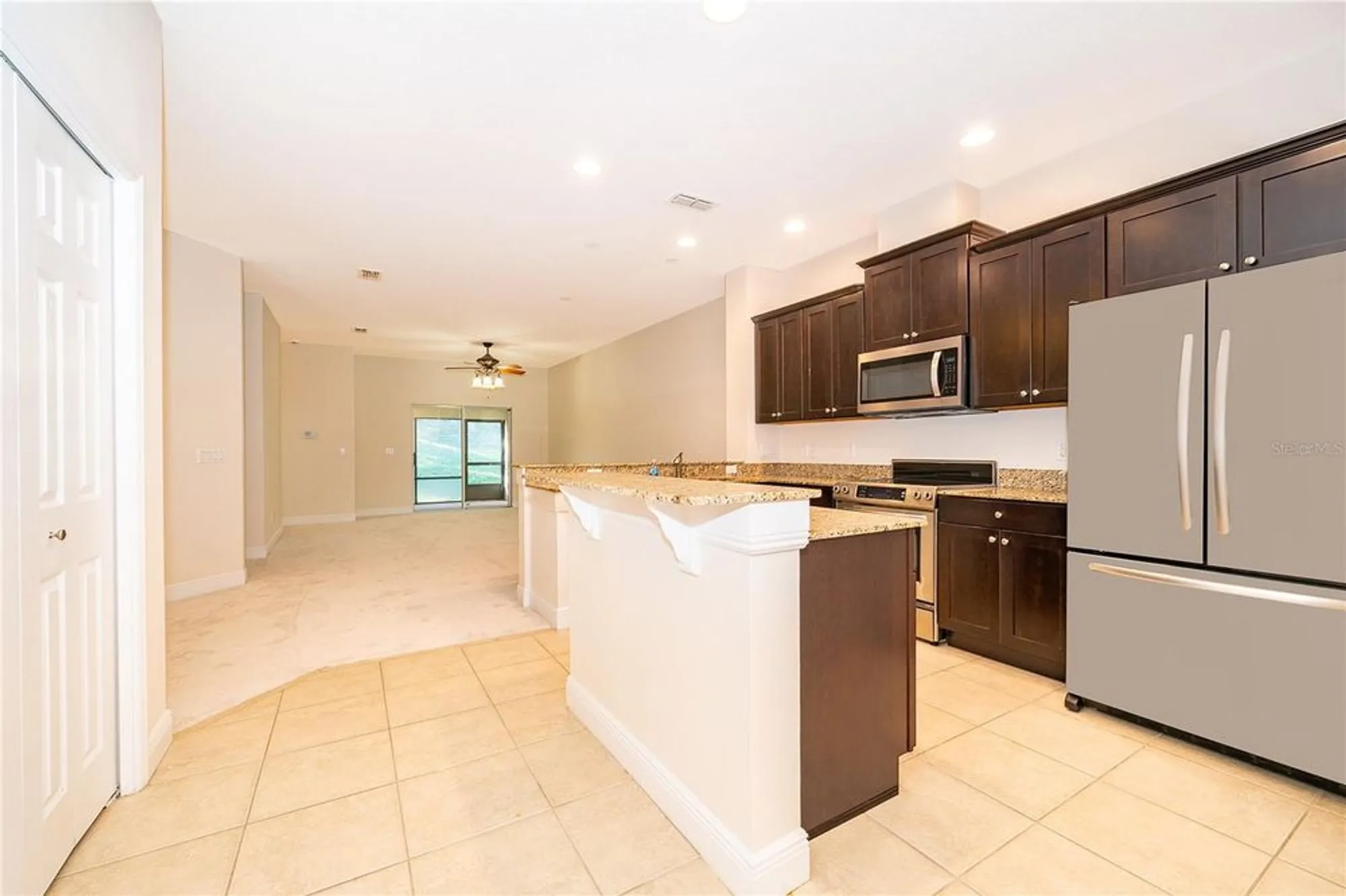 Property Slideshow image 15 of 28 | 21612 belgian ct, Mount Dora, FL, 32757