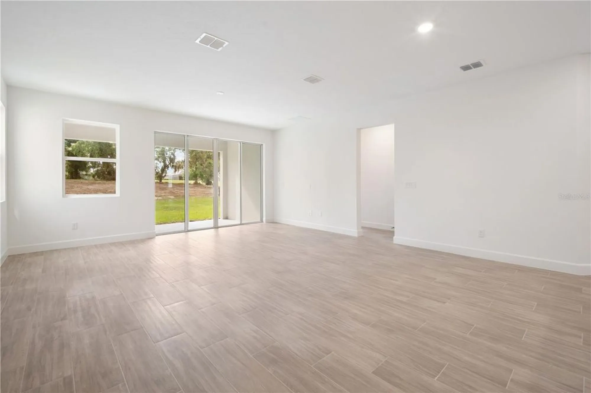 Property Slideshow image 17 of 45 | 9177 players dr, Weeki Wachee, FL, 34613