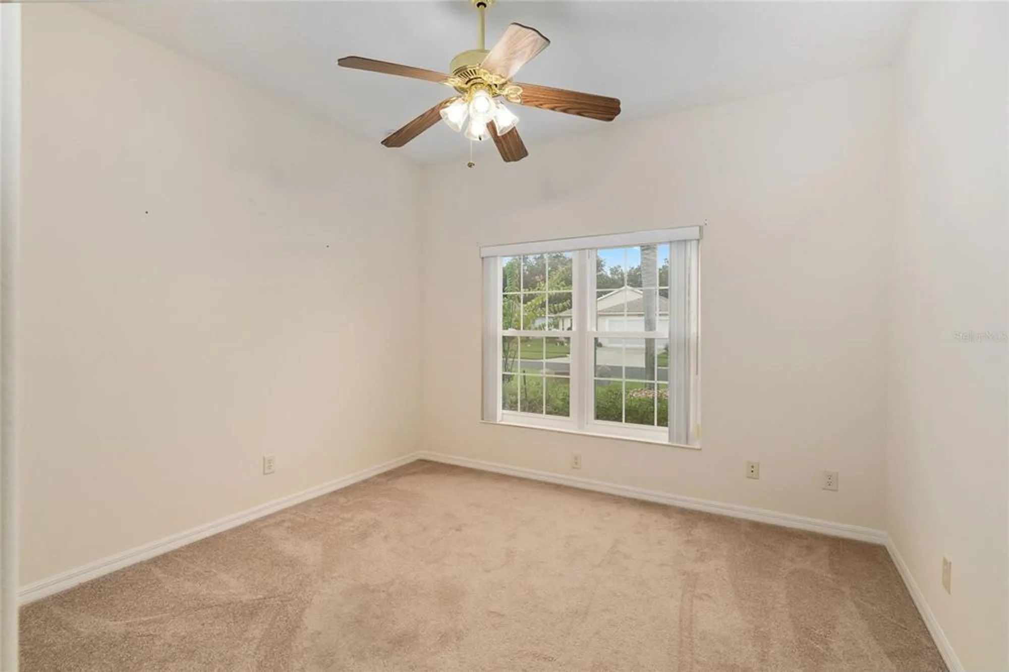 Property Slideshow image 44 of 63 | 5318 fantasy way, Leesburg, FL, 34748