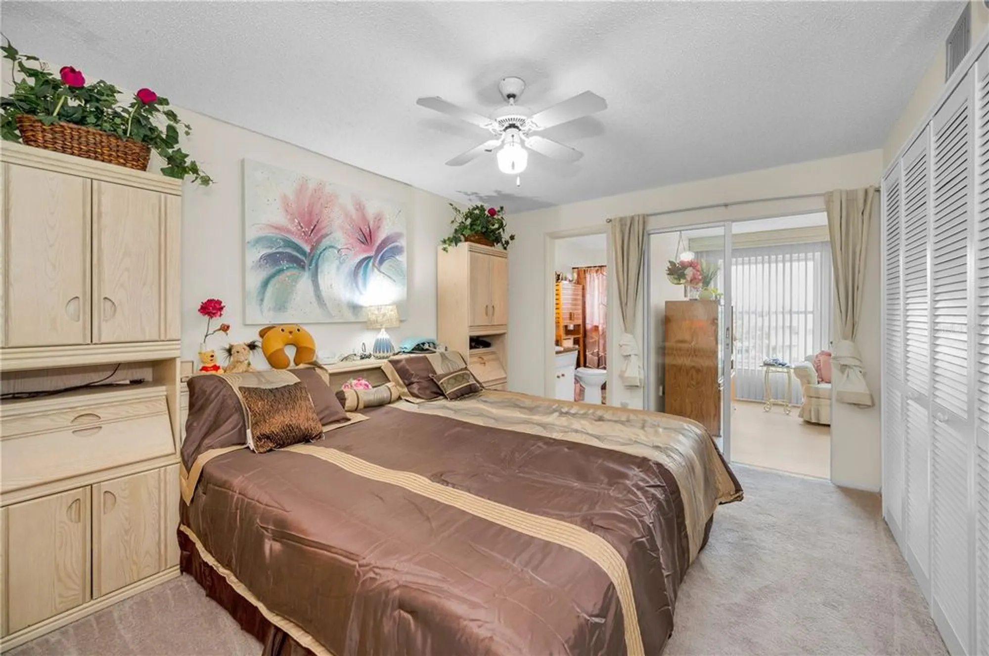 Property Slideshow image 20 of 74 | 2358 ecuadorian way 52, Clearwater, FL, 33763