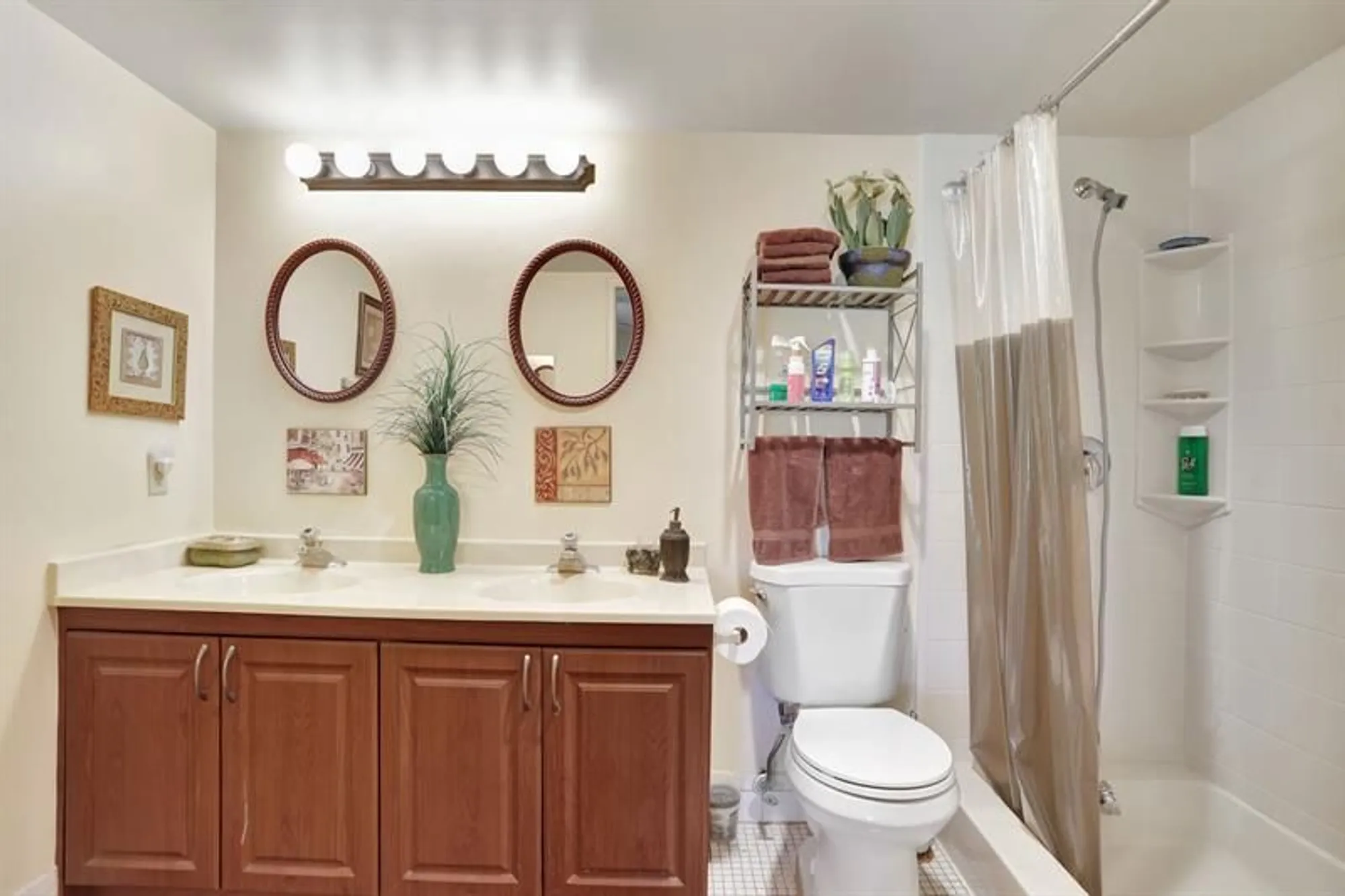 Property Slideshow image 23 of 65 | 3202 portofino pt b2, Coconut Creek, FL, 33066