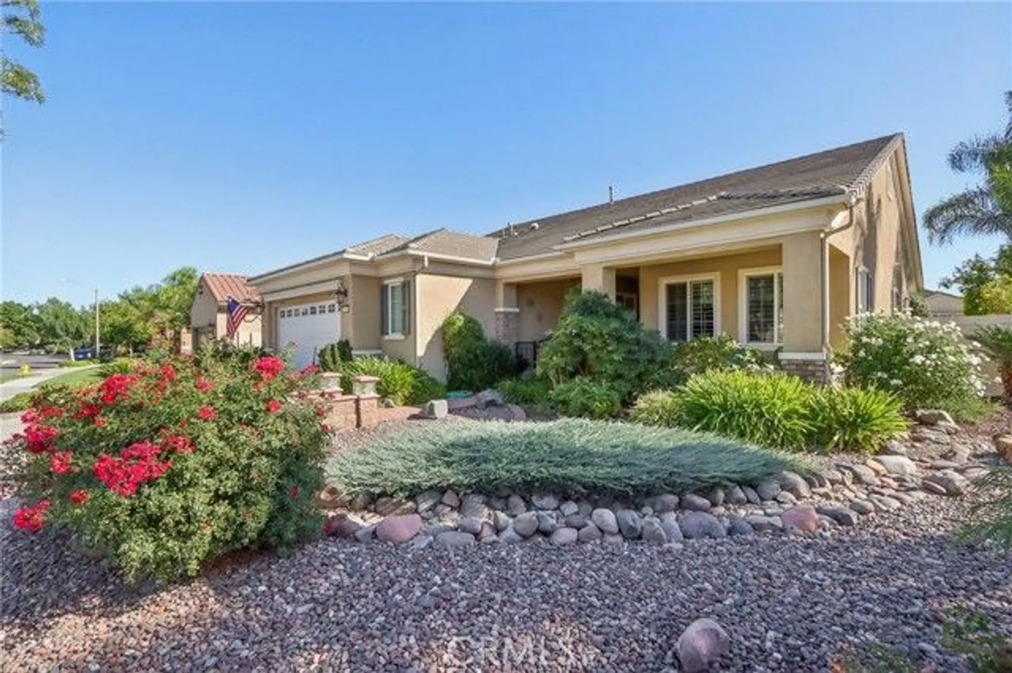 Property Slideshow image 2 of 73 | 5587 paseo famosa, Hemet, CA, 92545