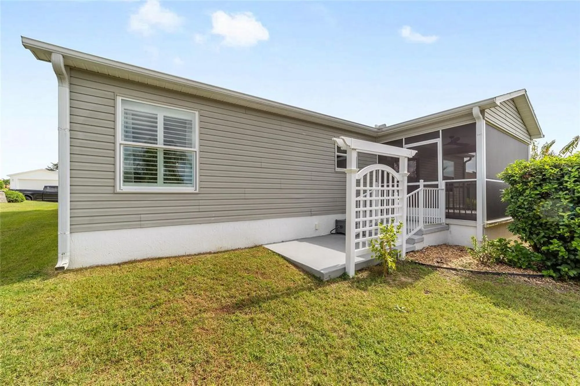 Property Slideshow image 33 of 36 | 2196 kerwood loop, The Villages, FL, 32162