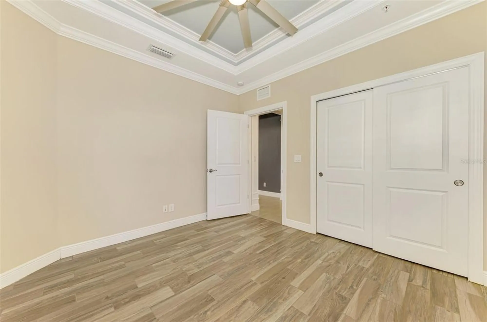 Property Slideshow image 41 of 77 | 1226 riverscape st, Bradenton, FL, 34208