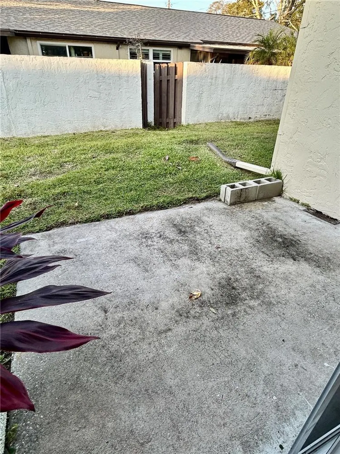 Property Slideshow image 18 of 19 | 1421 heather ridge blvd # 1421, Dunedin, FL, 34698