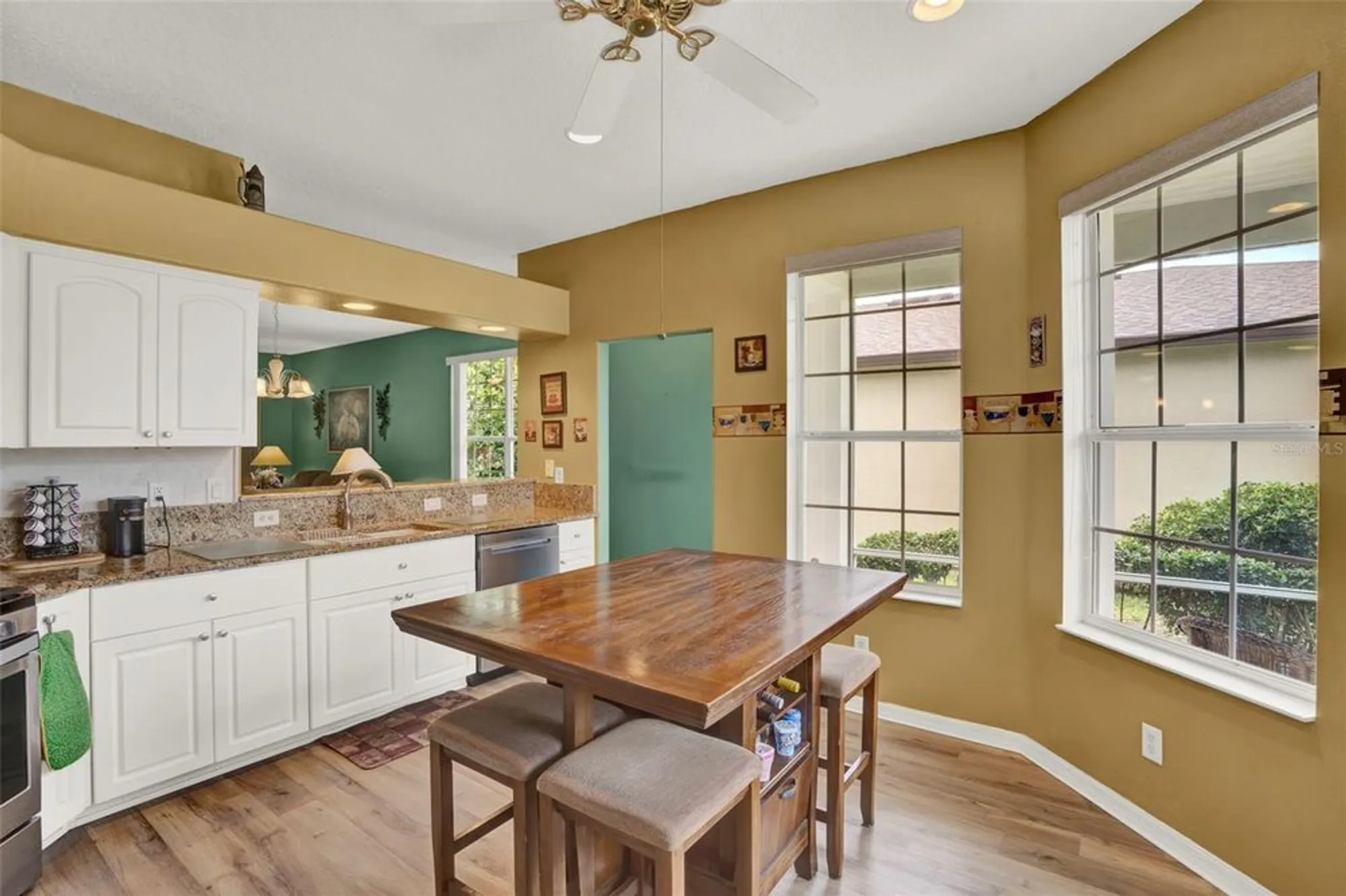 Property Slideshow image 12 of 45 | 27302 stoney brook dr, Leesburg, FL, 34748