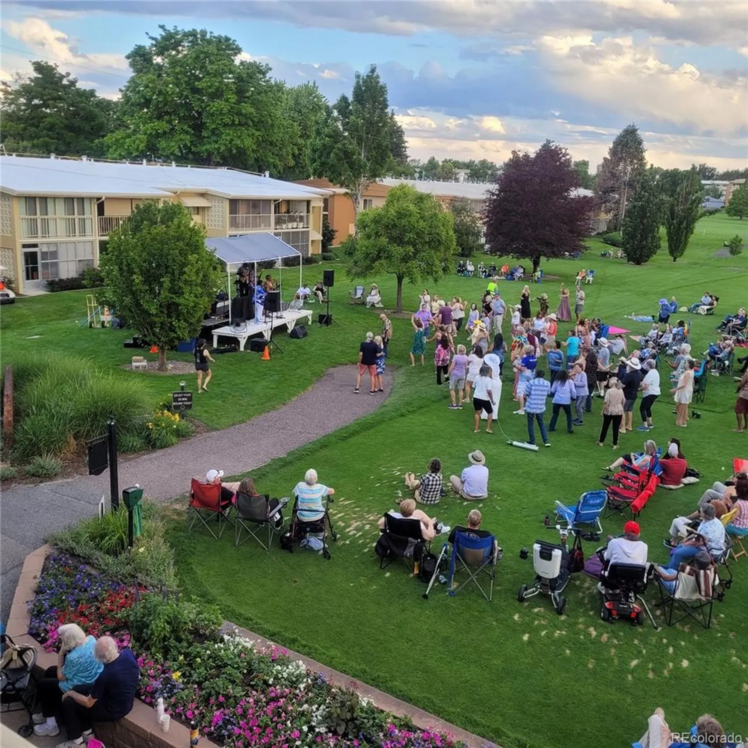 Property Slideshow image 41 of 48 | 755 s clinton st 6b, Denver, CO, 80247