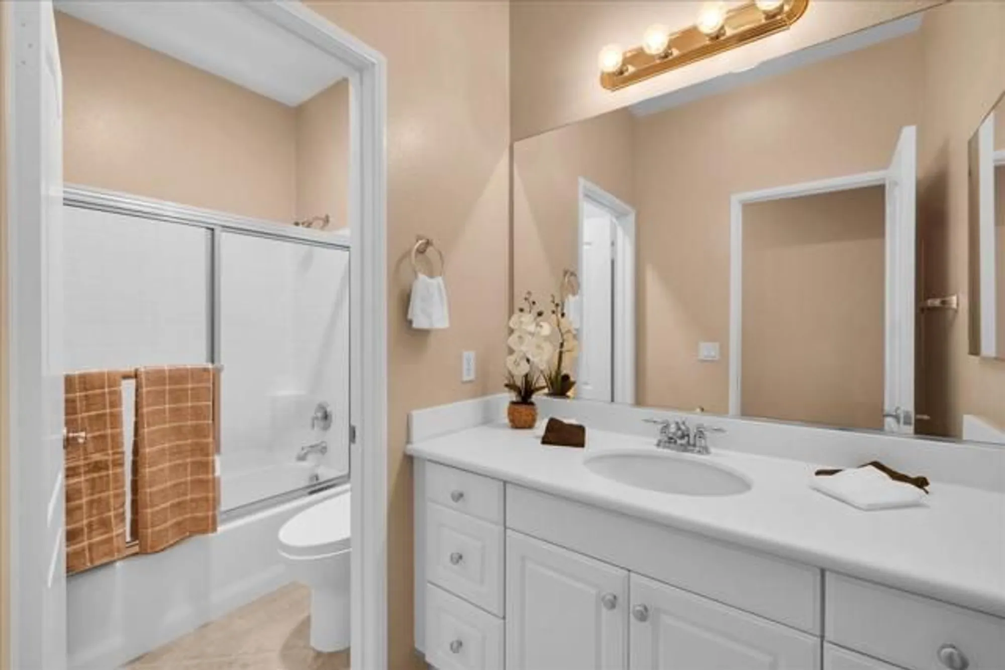 Property Slideshow image 30 of 61 | 3503 savanna way, Palm Springs, CA, 92262