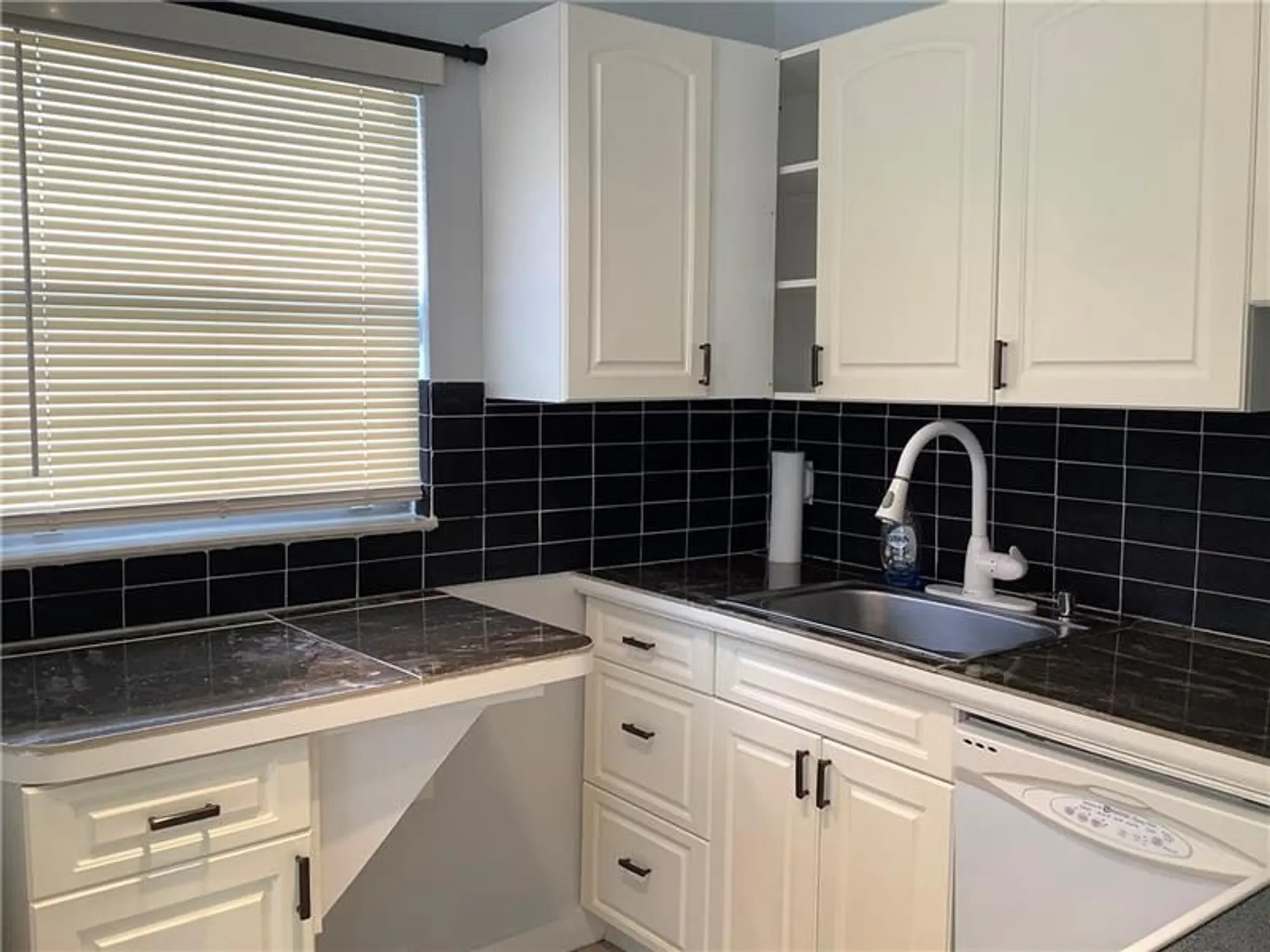 Property Slideshow image 4 of 29 | 557 monaco l # 557, Delray Beach, FL, 33446