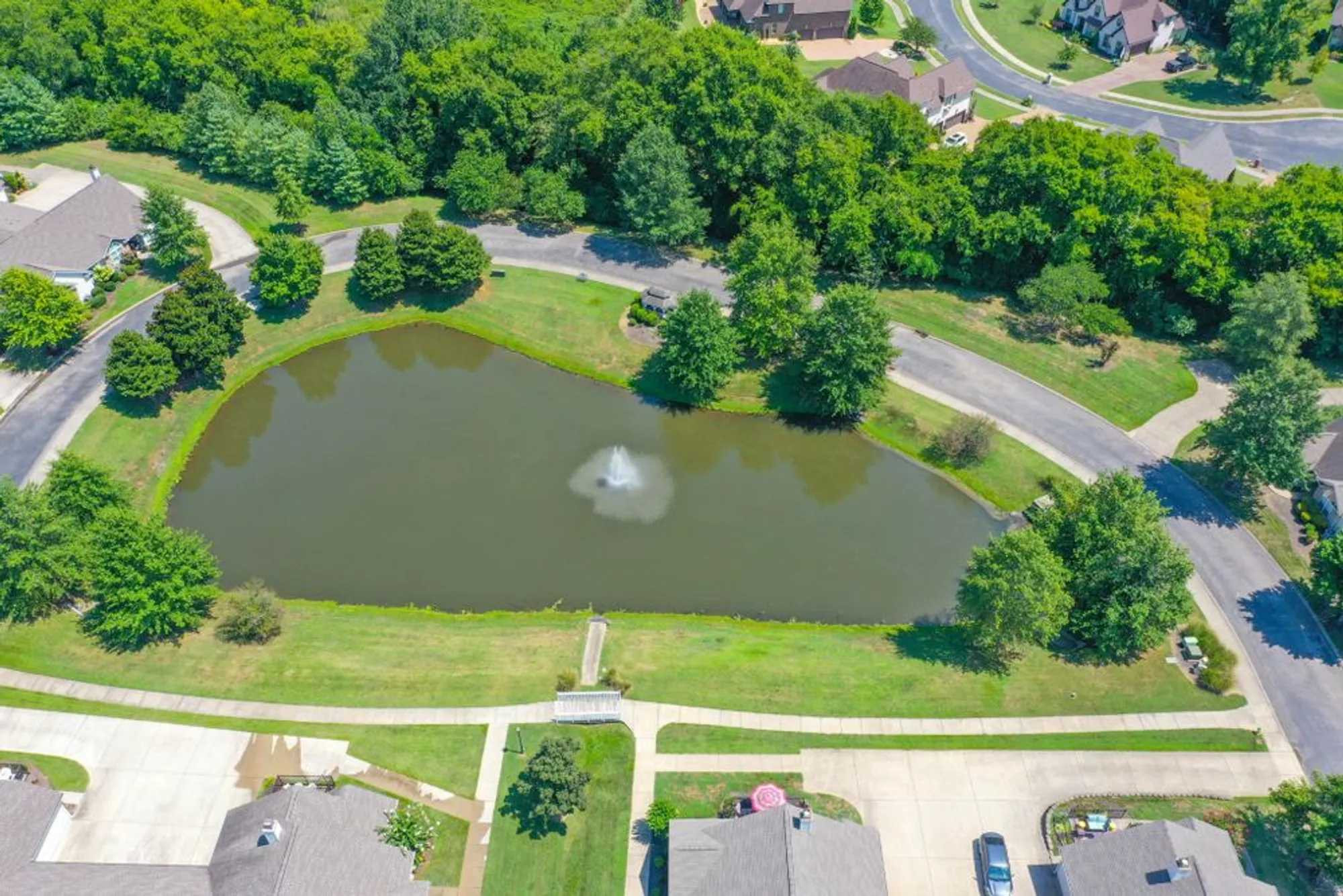 Property Slideshow image 32 of 37 | 825 s browns ln 2503, Gallatin, TN, 37066