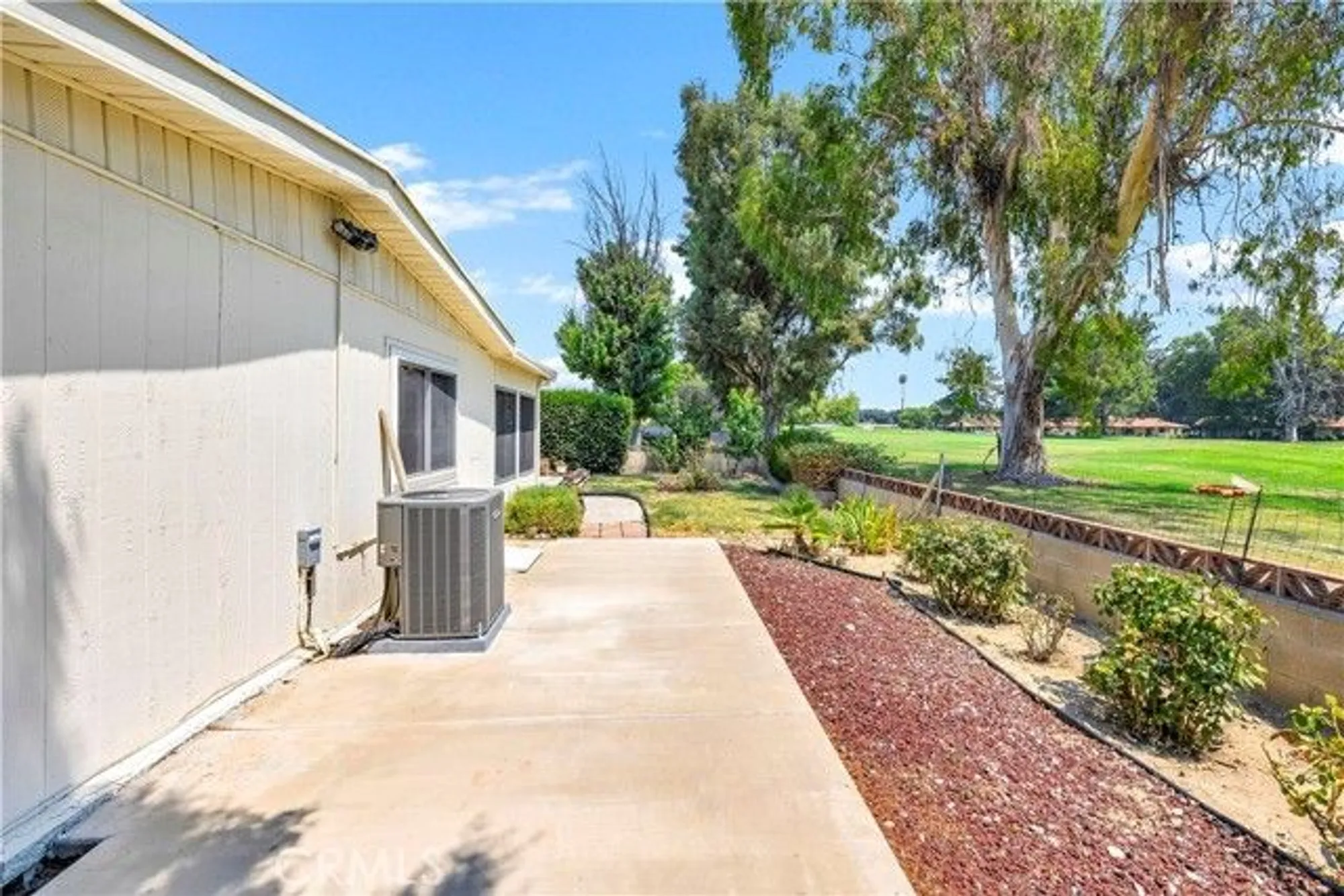 Property Slideshow image 42 of 54 | 1272 brentwood way, Hemet, CA, 92545