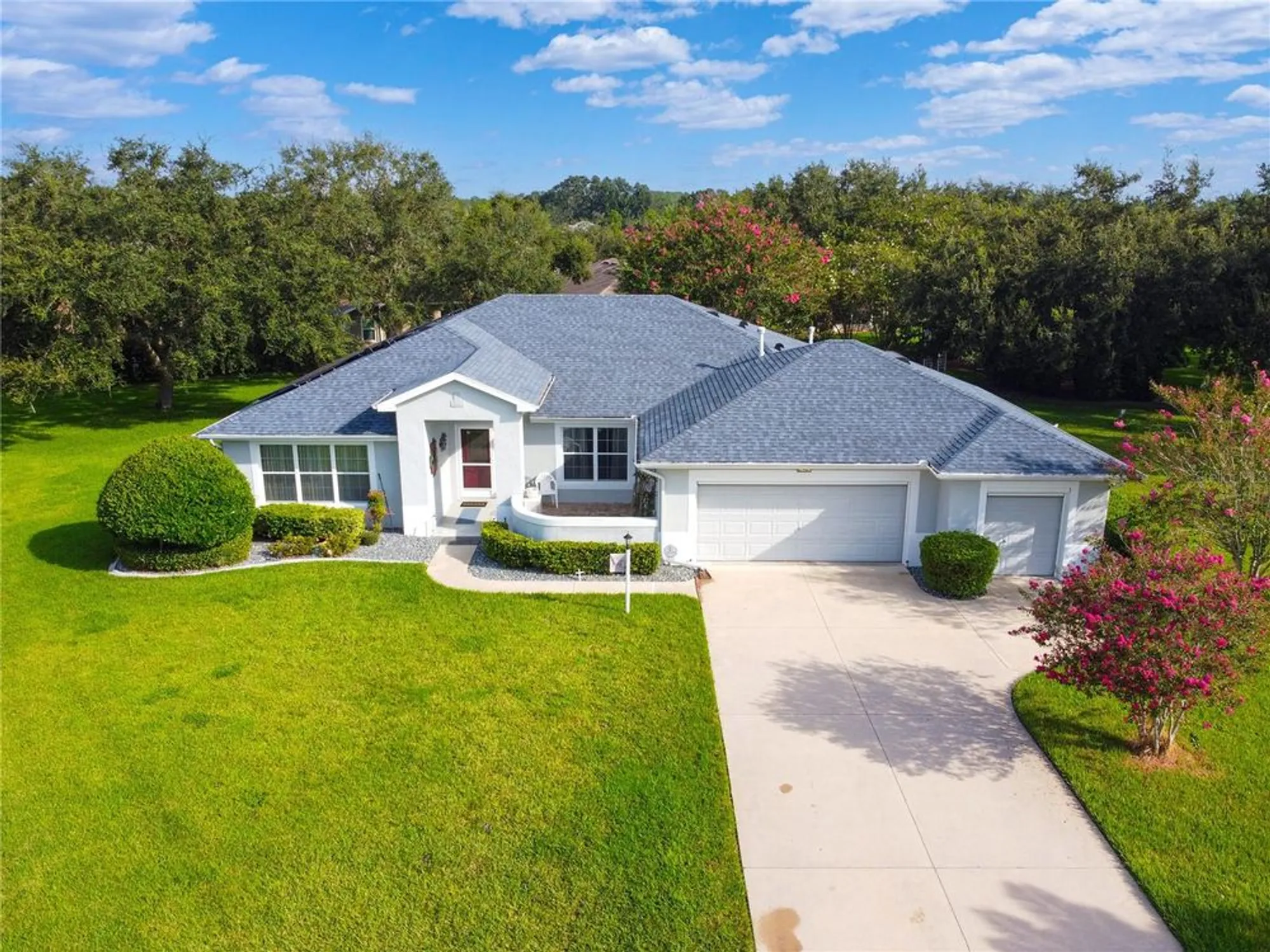 Property Slideshow image 33 of 35 | 27437 desert rose ct, Leesburg, FL, 34748
